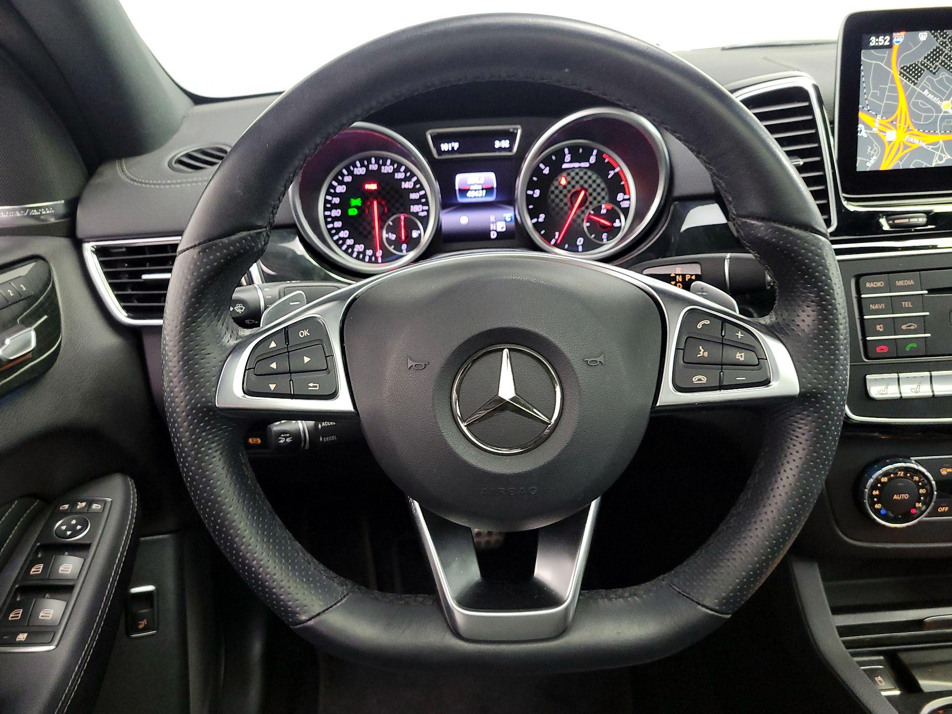 Thumbnail: 2018 Mercedes-Benz GLE - 10