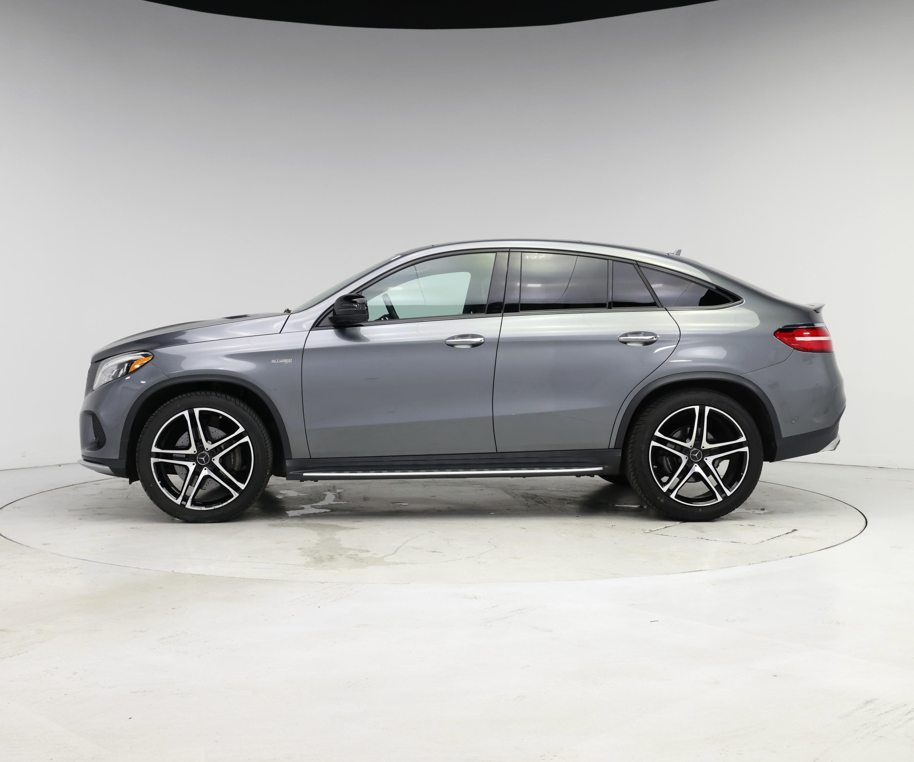 Thumbnail: 2018 Mercedes-Benz GLE - 3