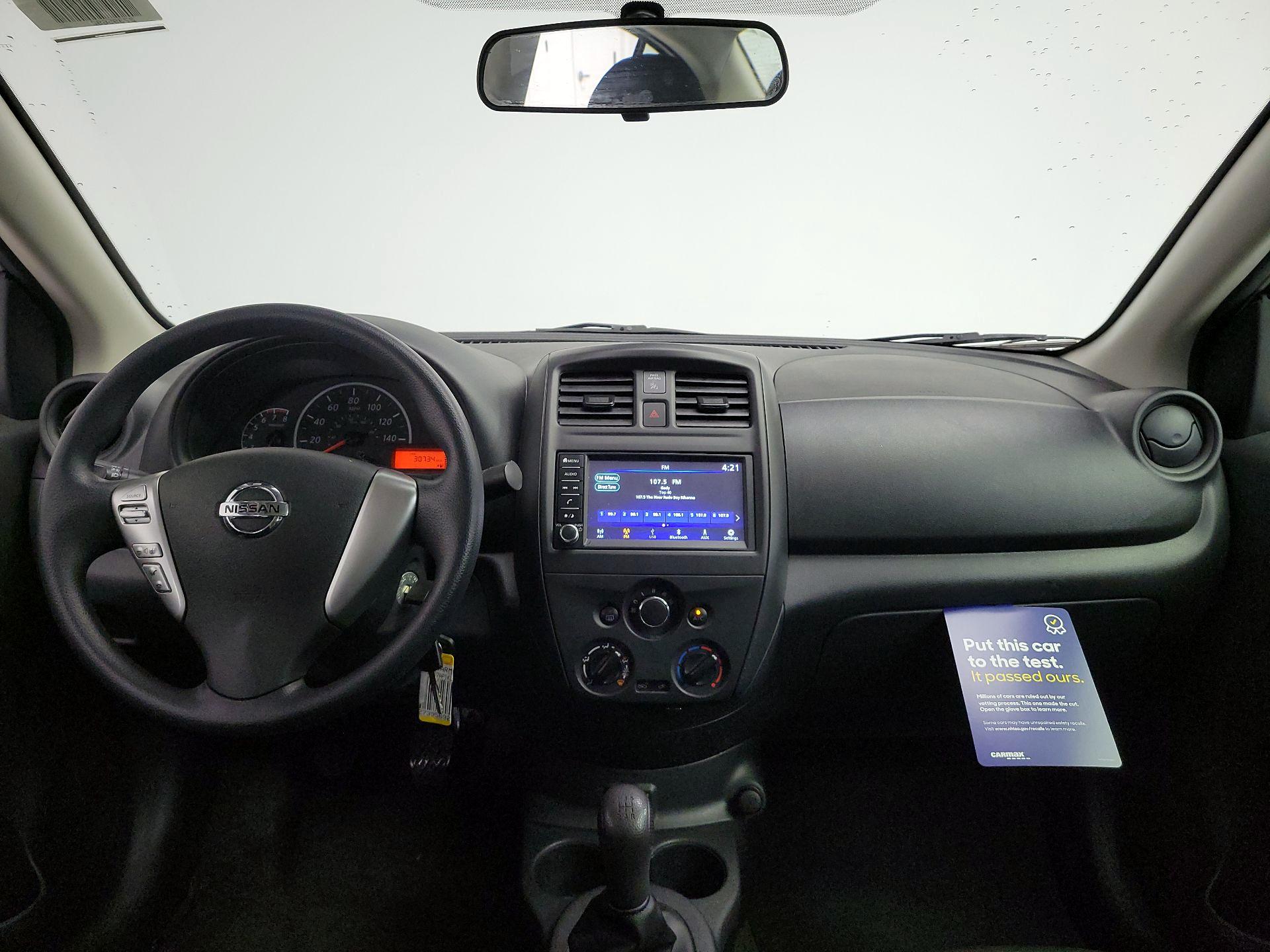 Thumbnail: 2019 Nissan Versa - 9