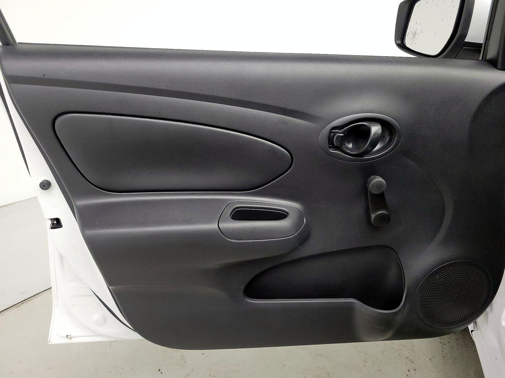 Thumbnail: 2019 Nissan Versa - 12
