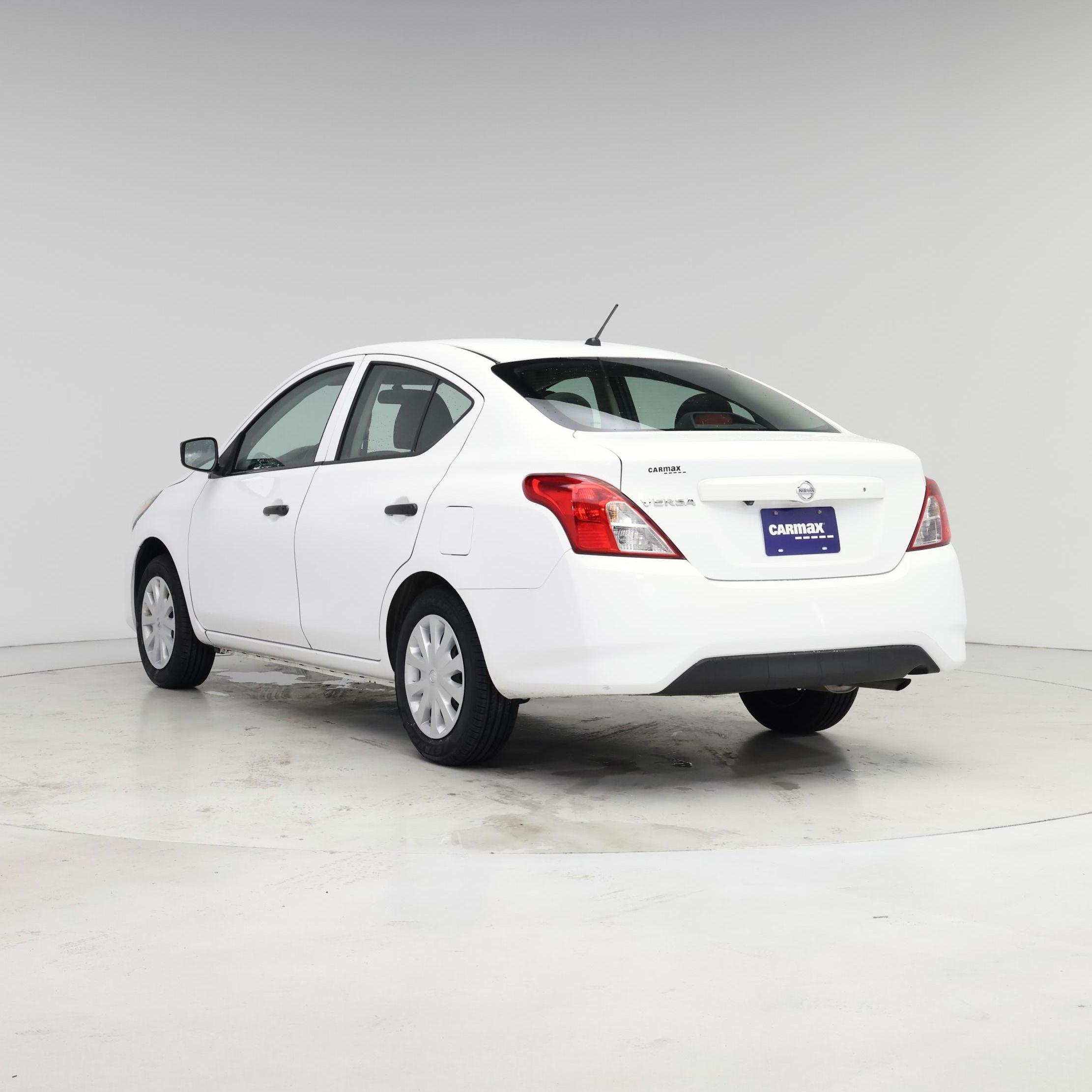 Thumbnail: 2019 Nissan Versa - 2