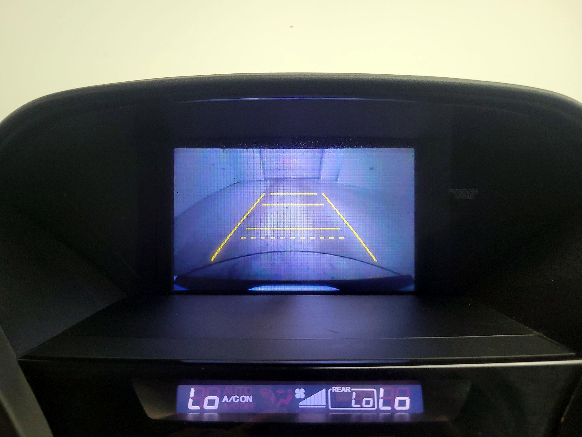 Thumbnail: 2015 Honda Pilot - 14
