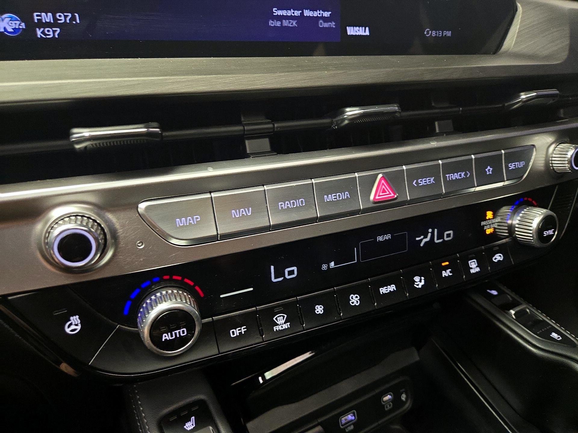 Thumbnail: 2024 Kia Telluride - 17