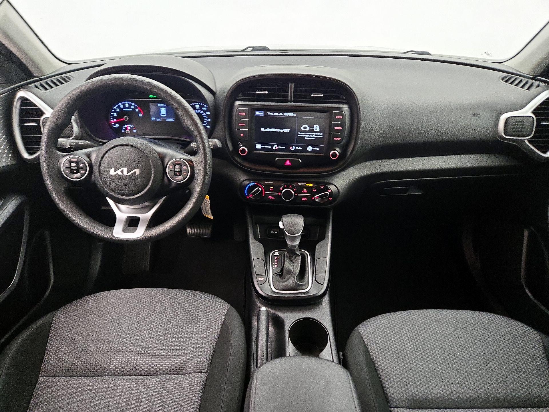 Thumbnail: 2022 Kia Soul - 9