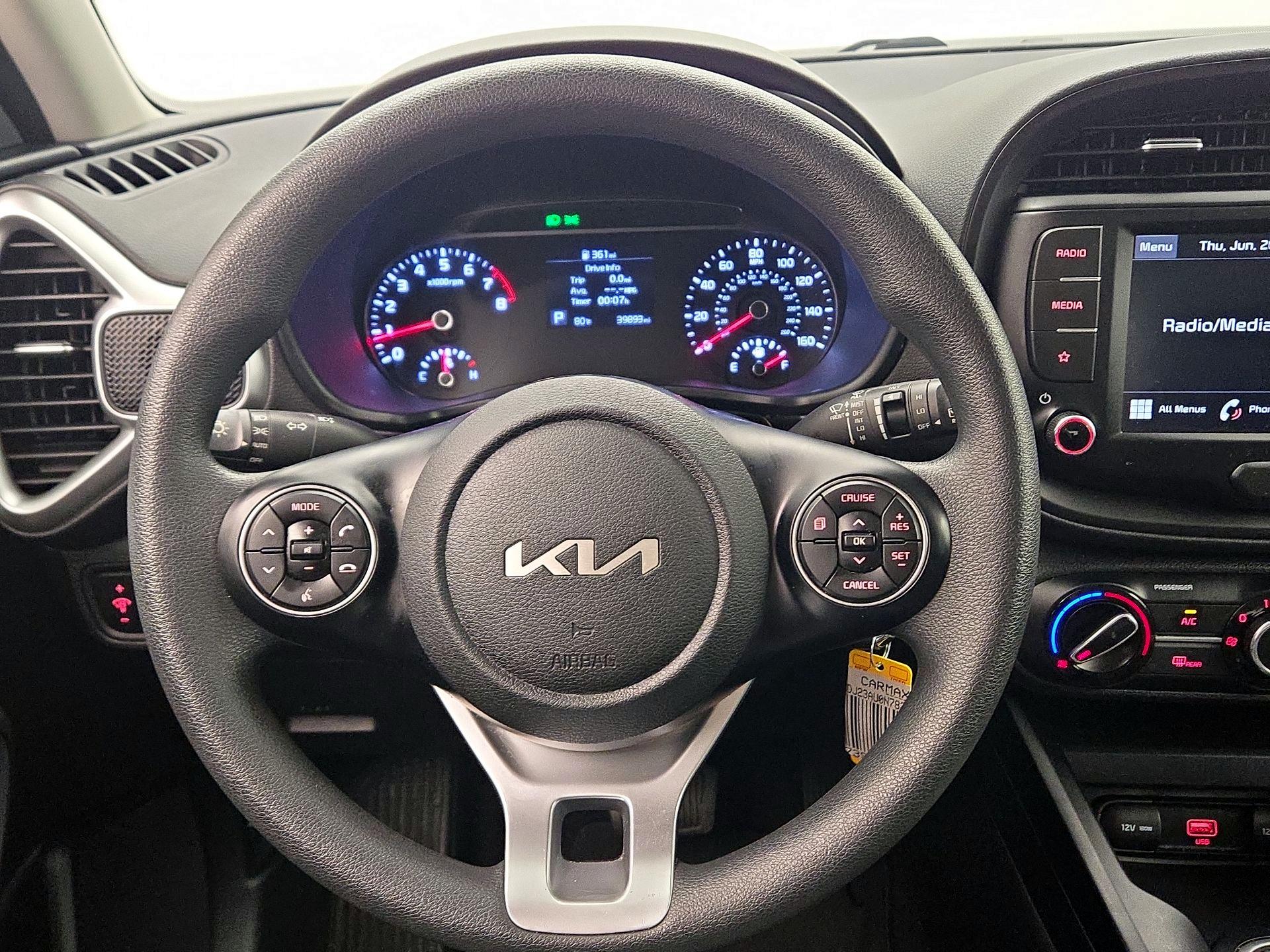 Thumbnail: 2022 Kia Soul - 10