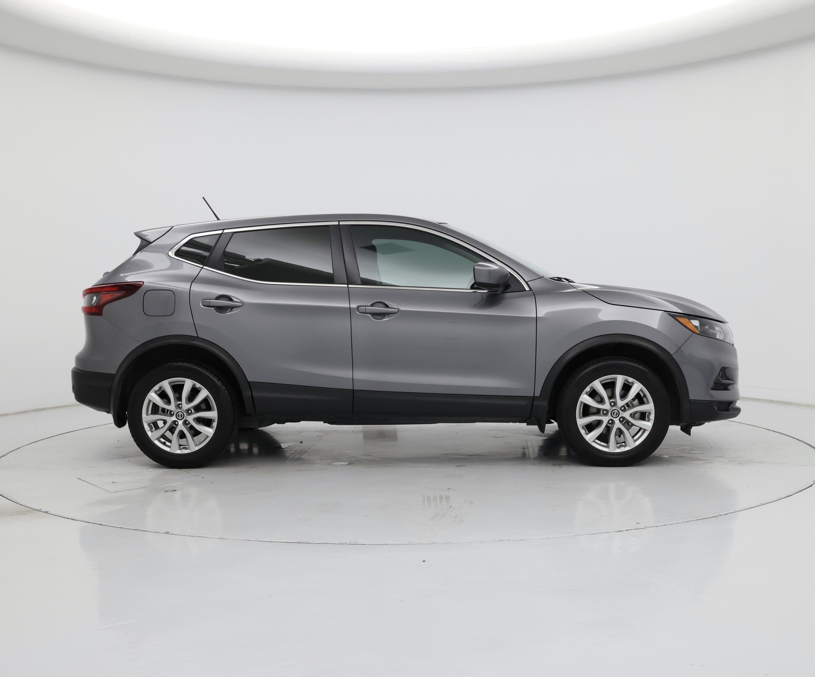 Thumbnail: 2021 Nissan Rogue Sport - 7