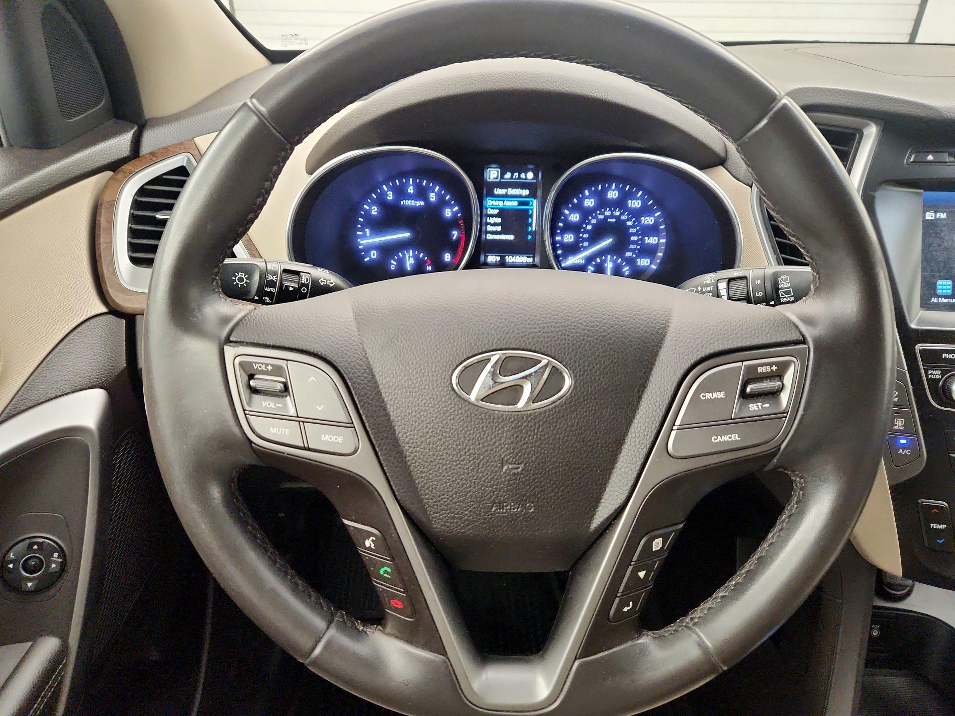 Thumbnail: 2017 Hyundai Santa Fe - 10