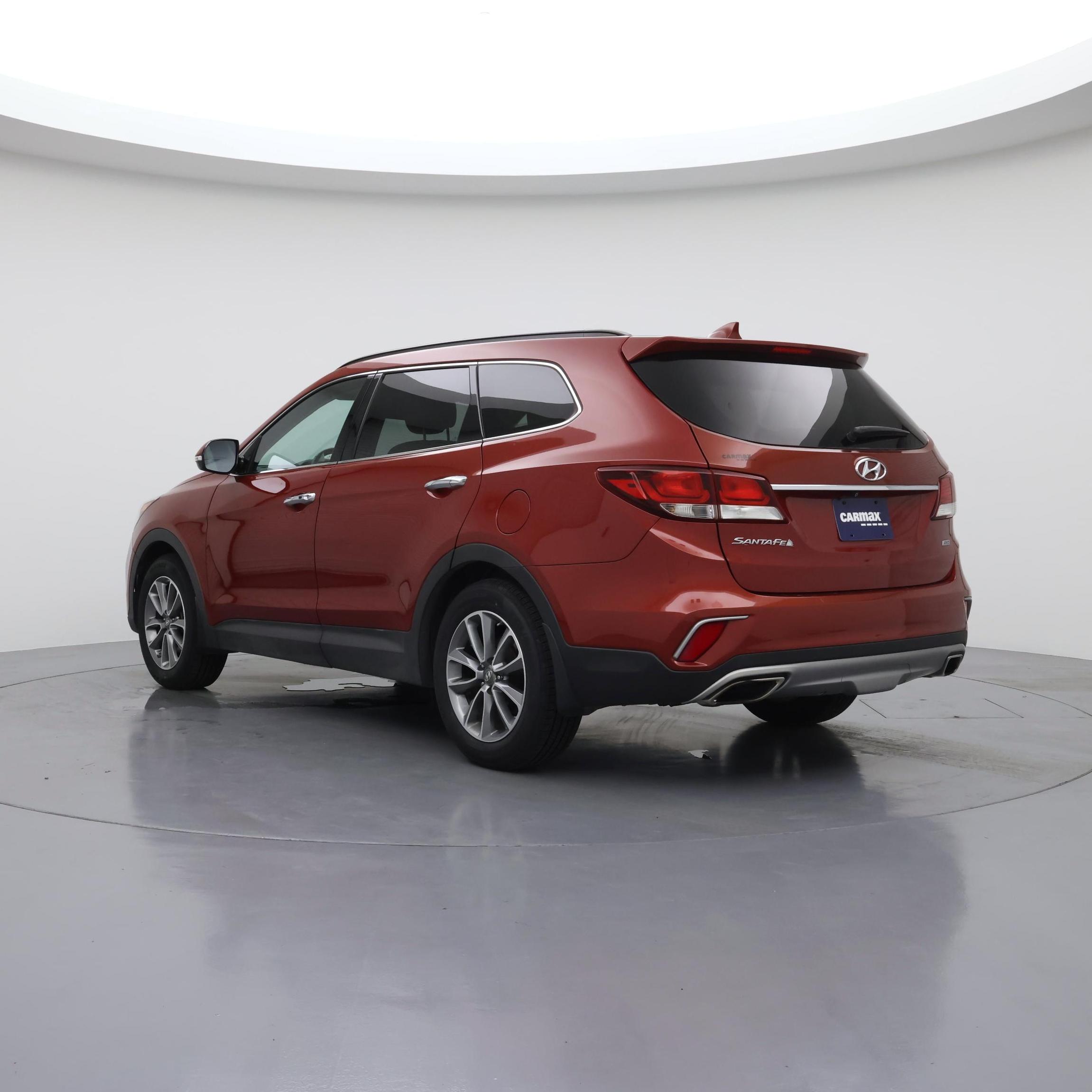Thumbnail: 2017 Hyundai Santa Fe - 2