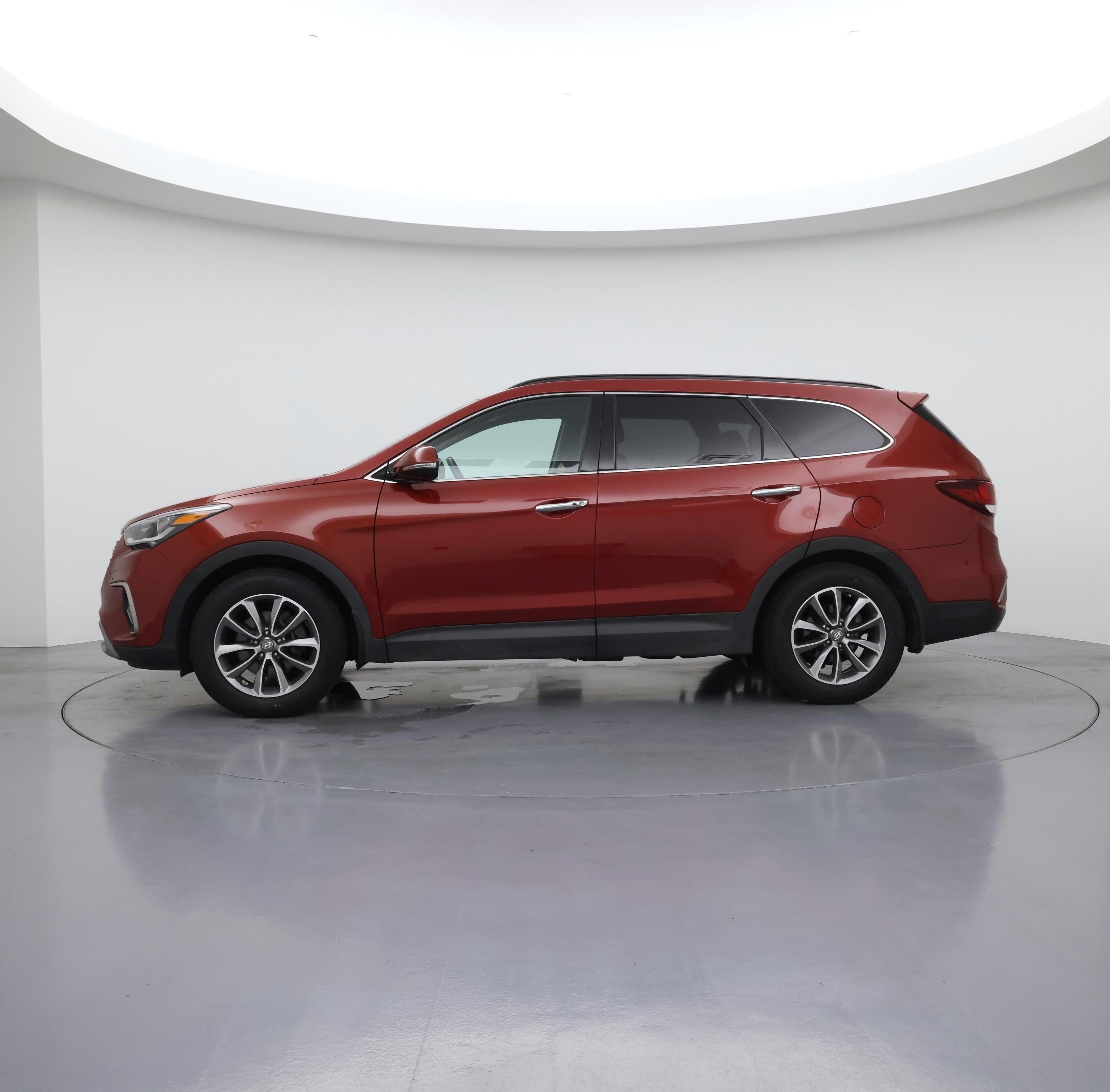 Thumbnail: 2017 Hyundai Santa Fe - 3