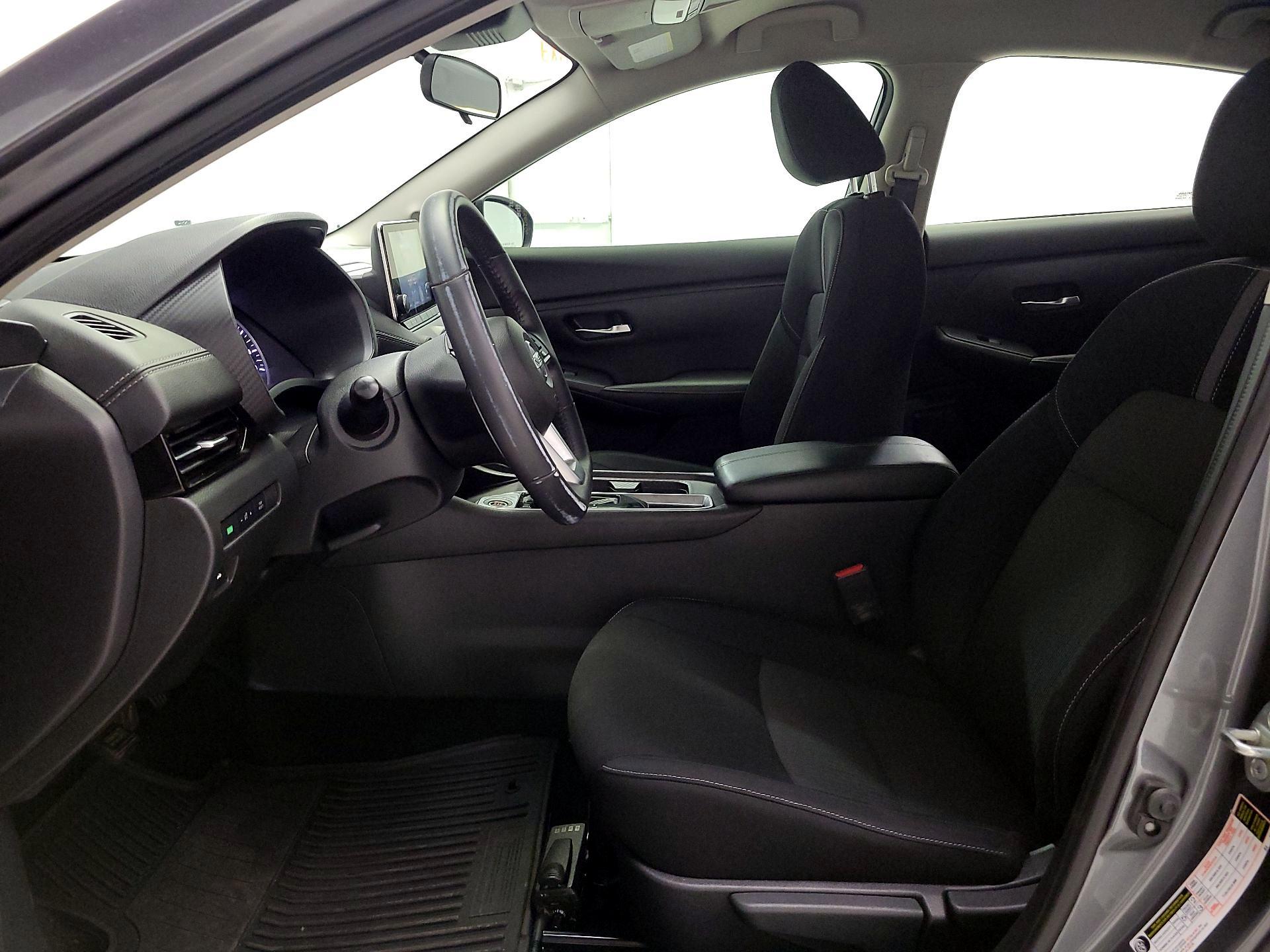 Thumbnail: 2020 Nissan Sentra - 11