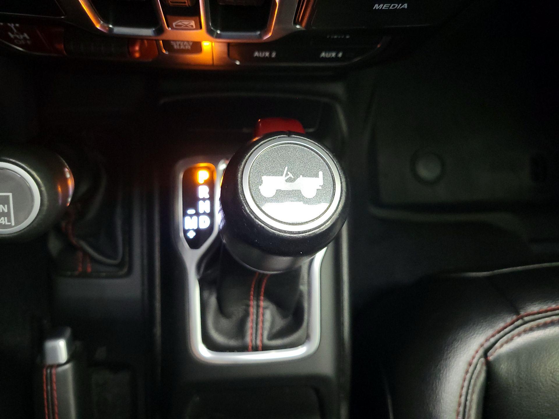Thumbnail: 2020 Jeep Wrangler - 18