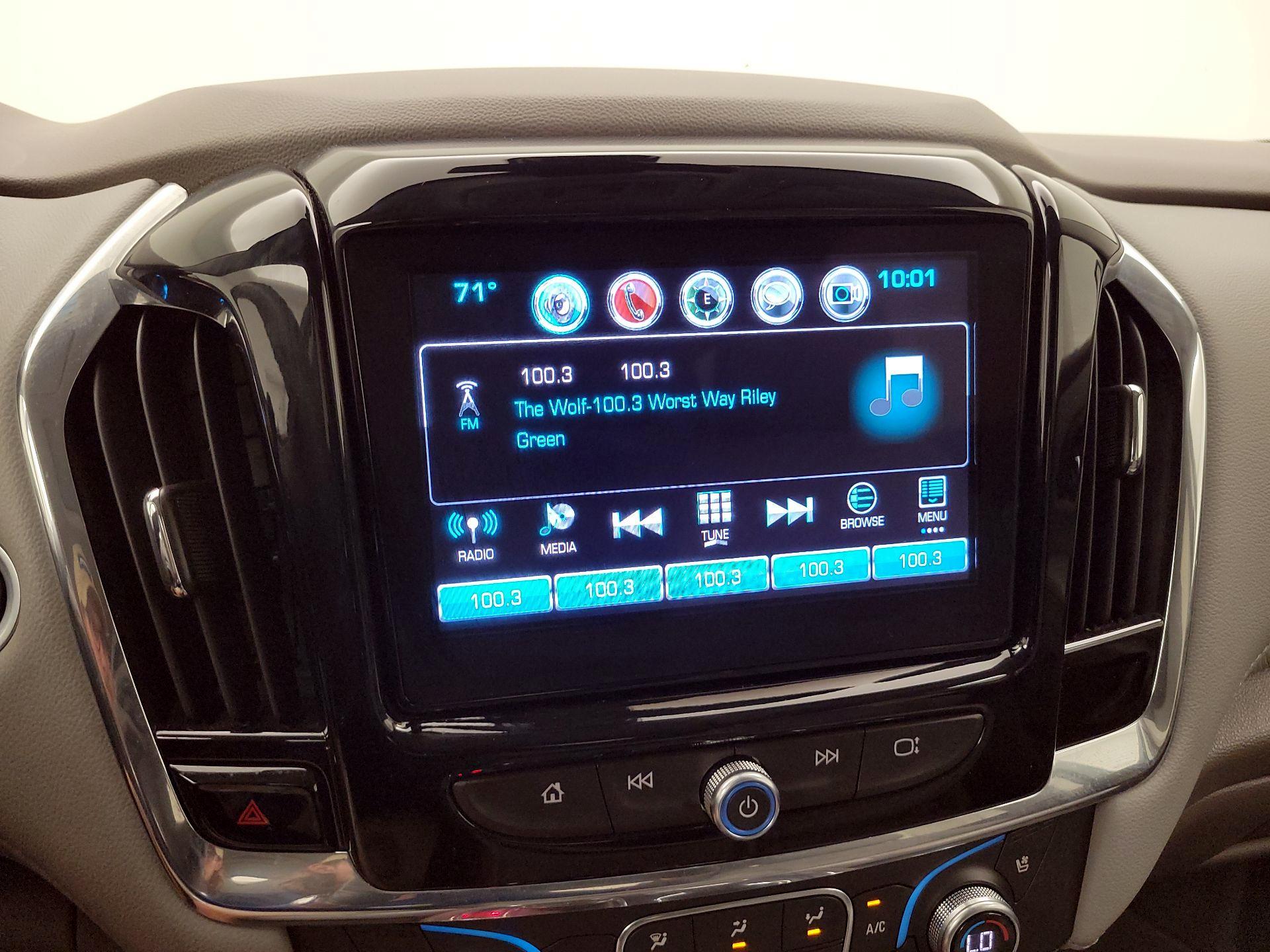 Thumbnail: 2018 Chevrolet Traverse - 16