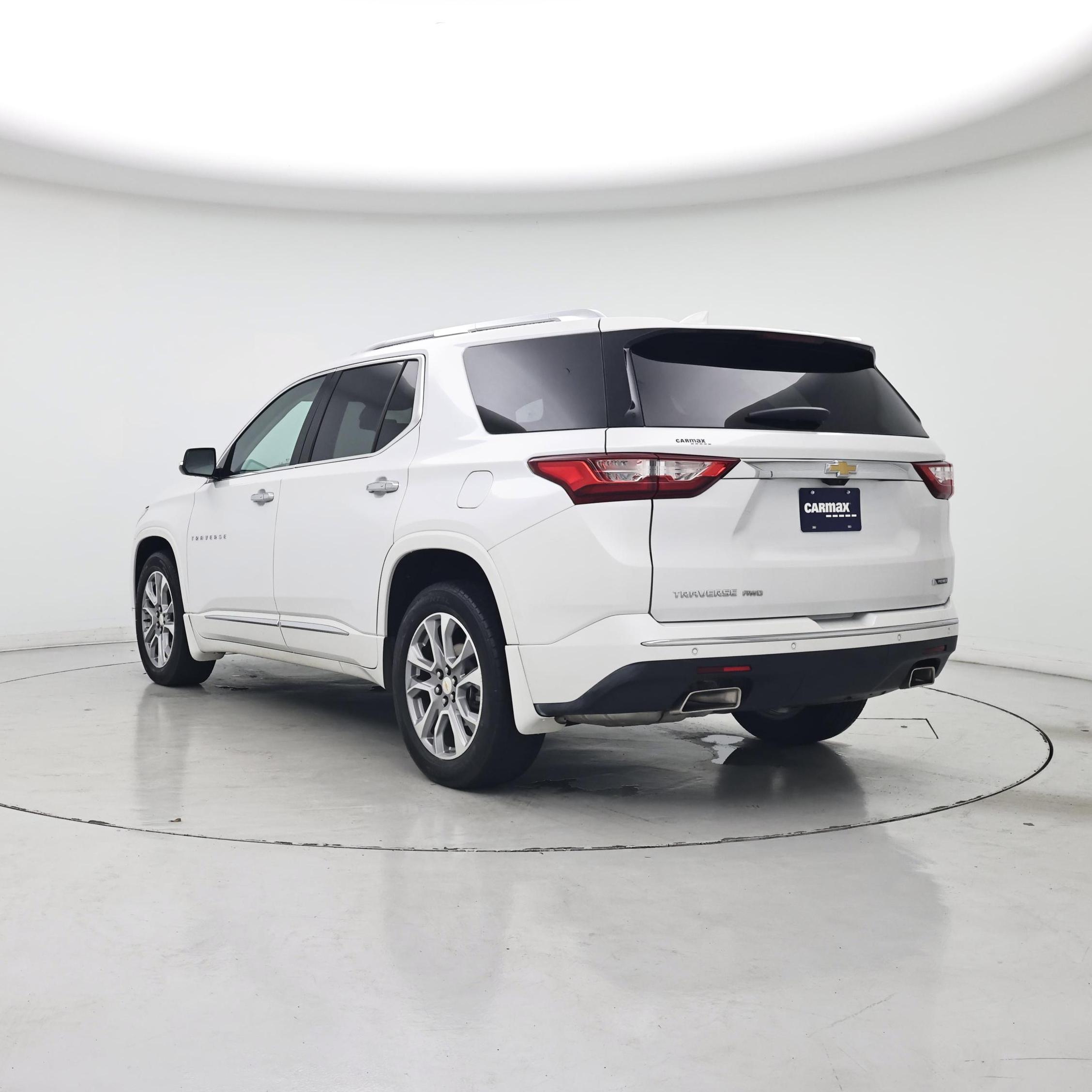 Thumbnail: 2018 Chevrolet Traverse - 2