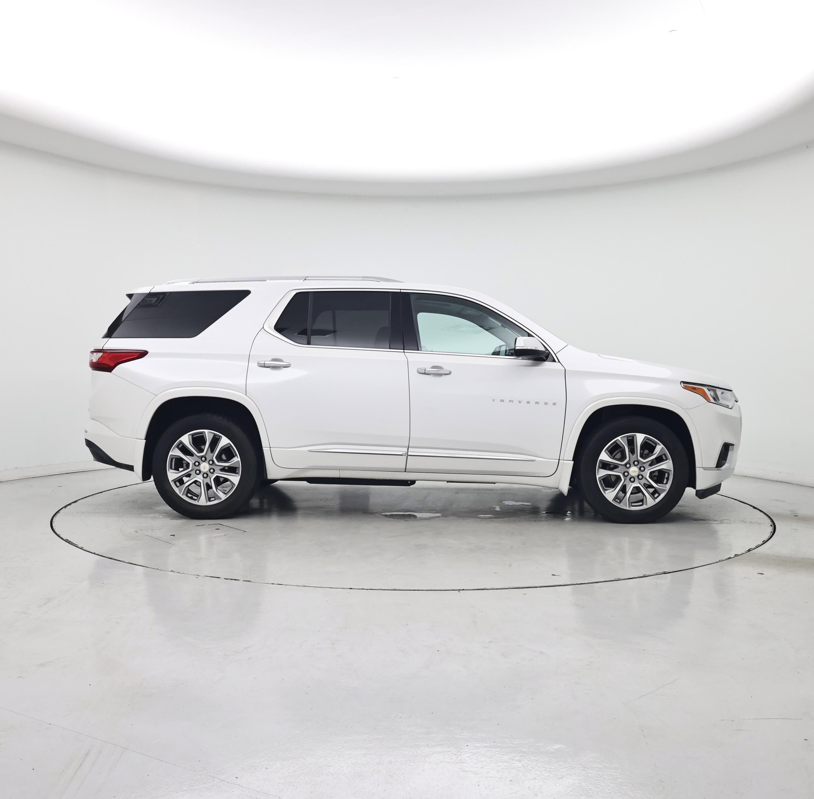 Thumbnail: 2018 Chevrolet Traverse - 7