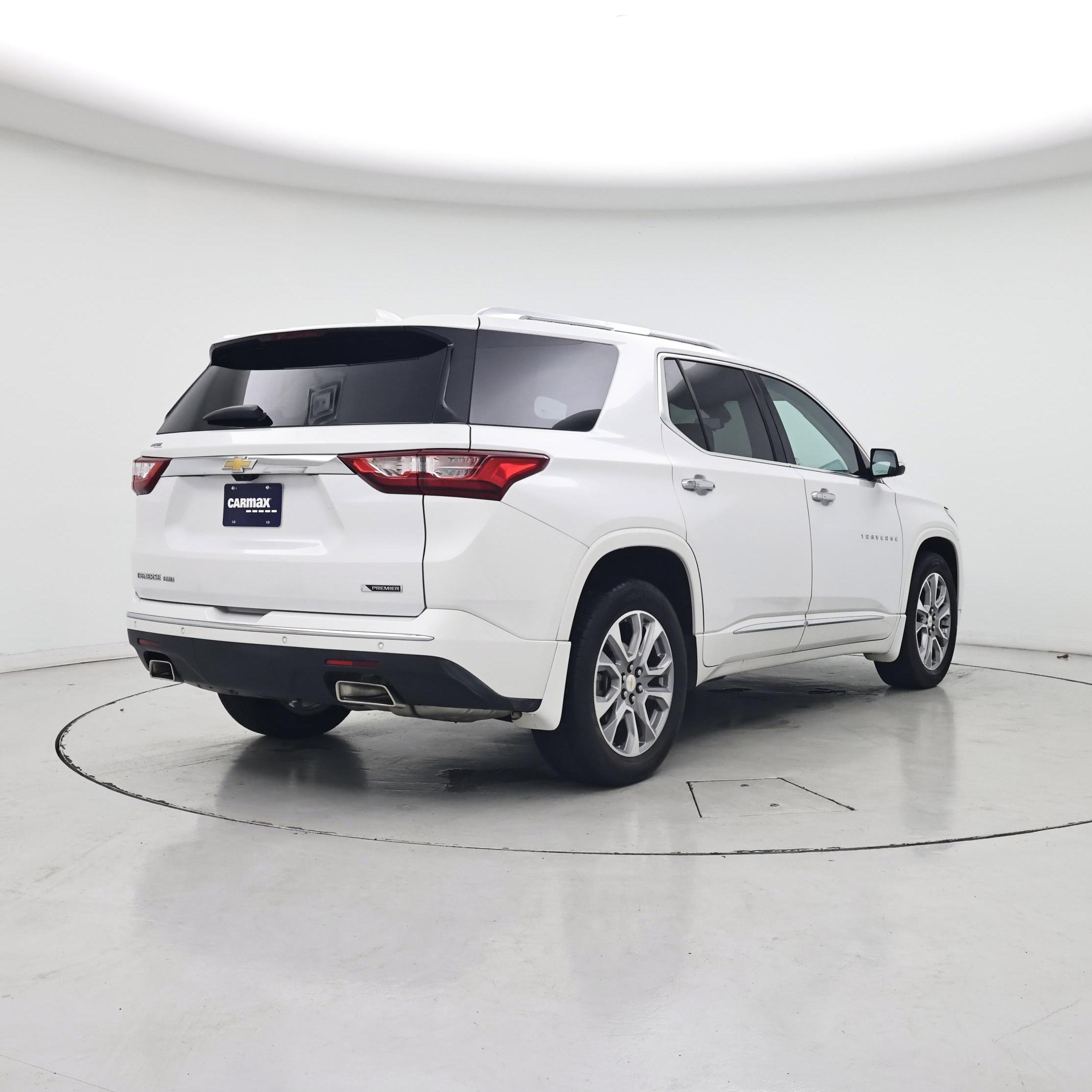 Thumbnail: 2018 Chevrolet Traverse - 8