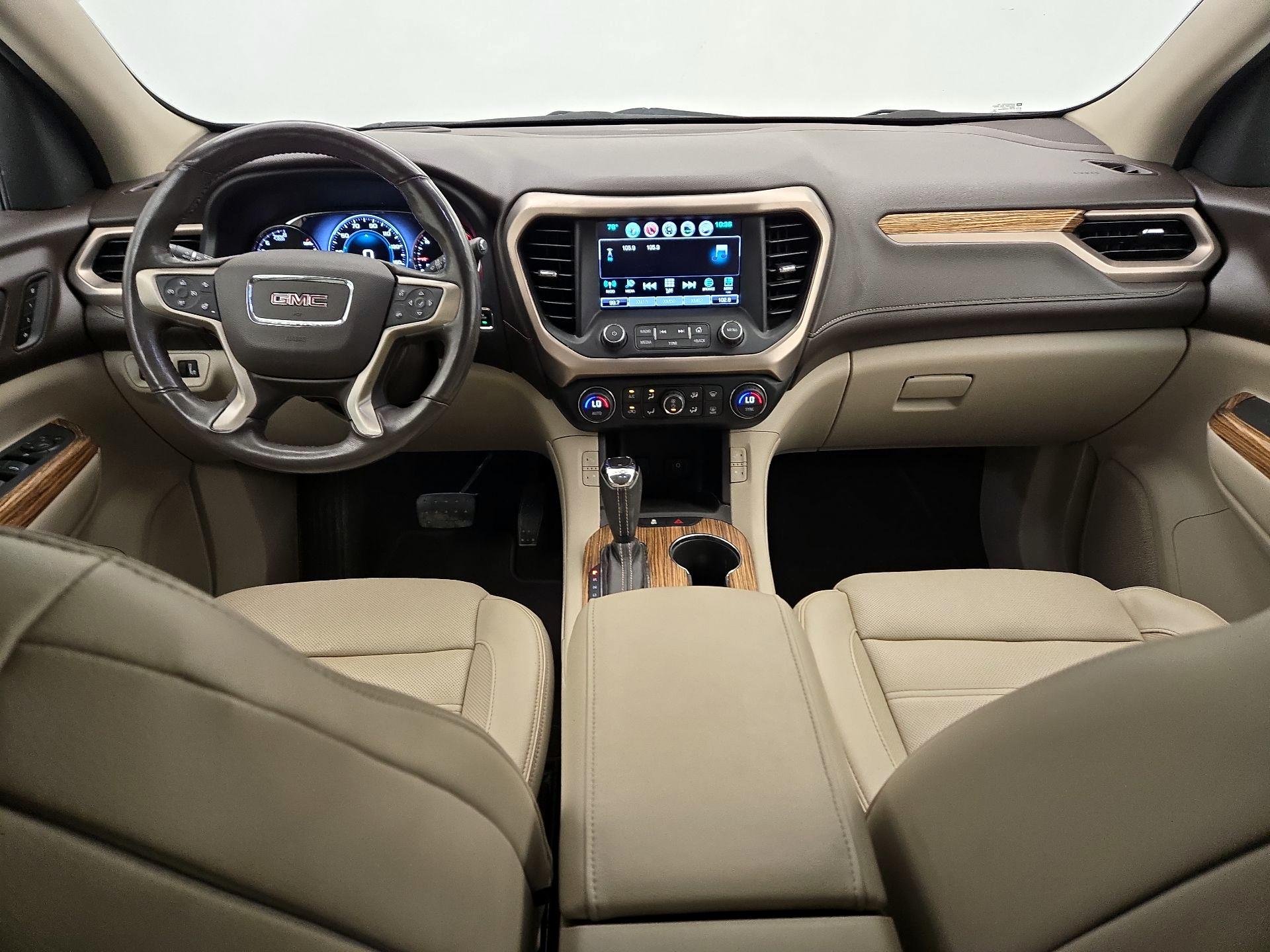 Thumbnail: 2017 GMC Acadia - 9