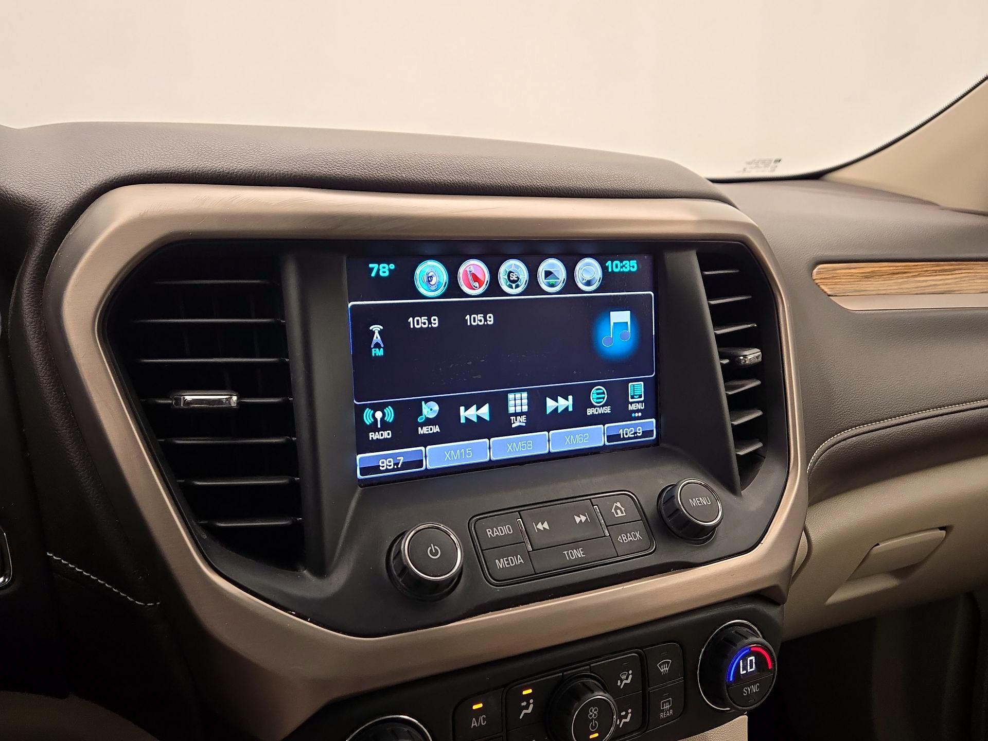Thumbnail: 2017 GMC Acadia - 15