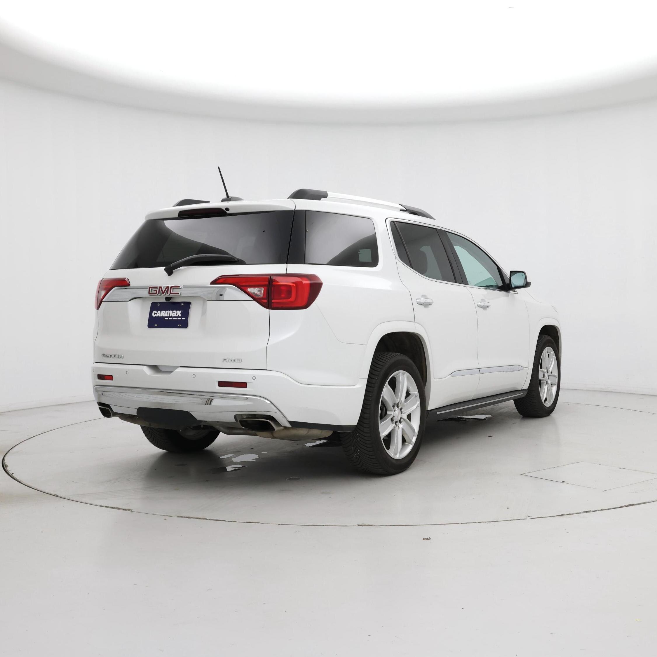 Thumbnail: 2017 GMC Acadia - 8