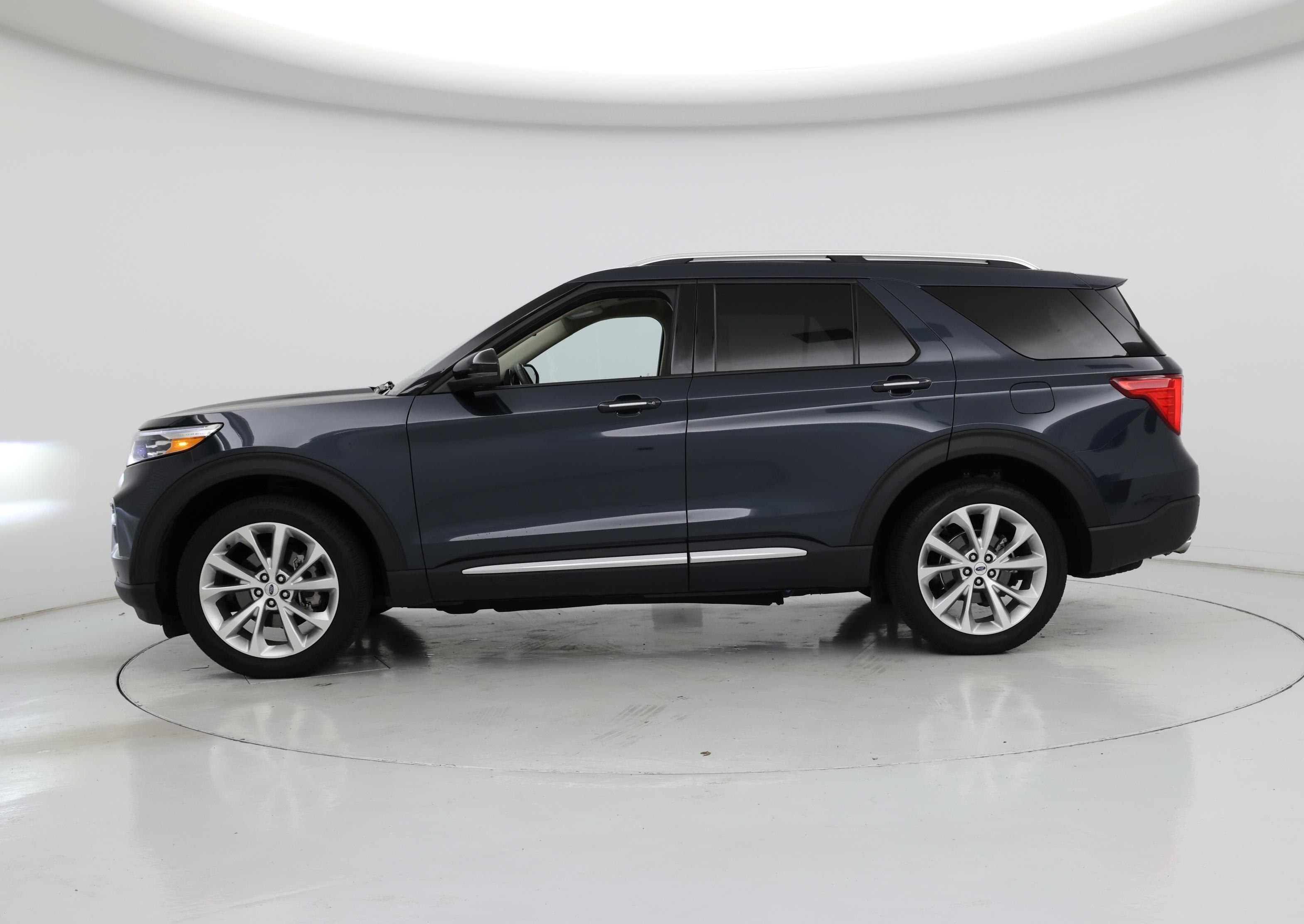 Thumbnail: 2023 Ford Explorer - 3