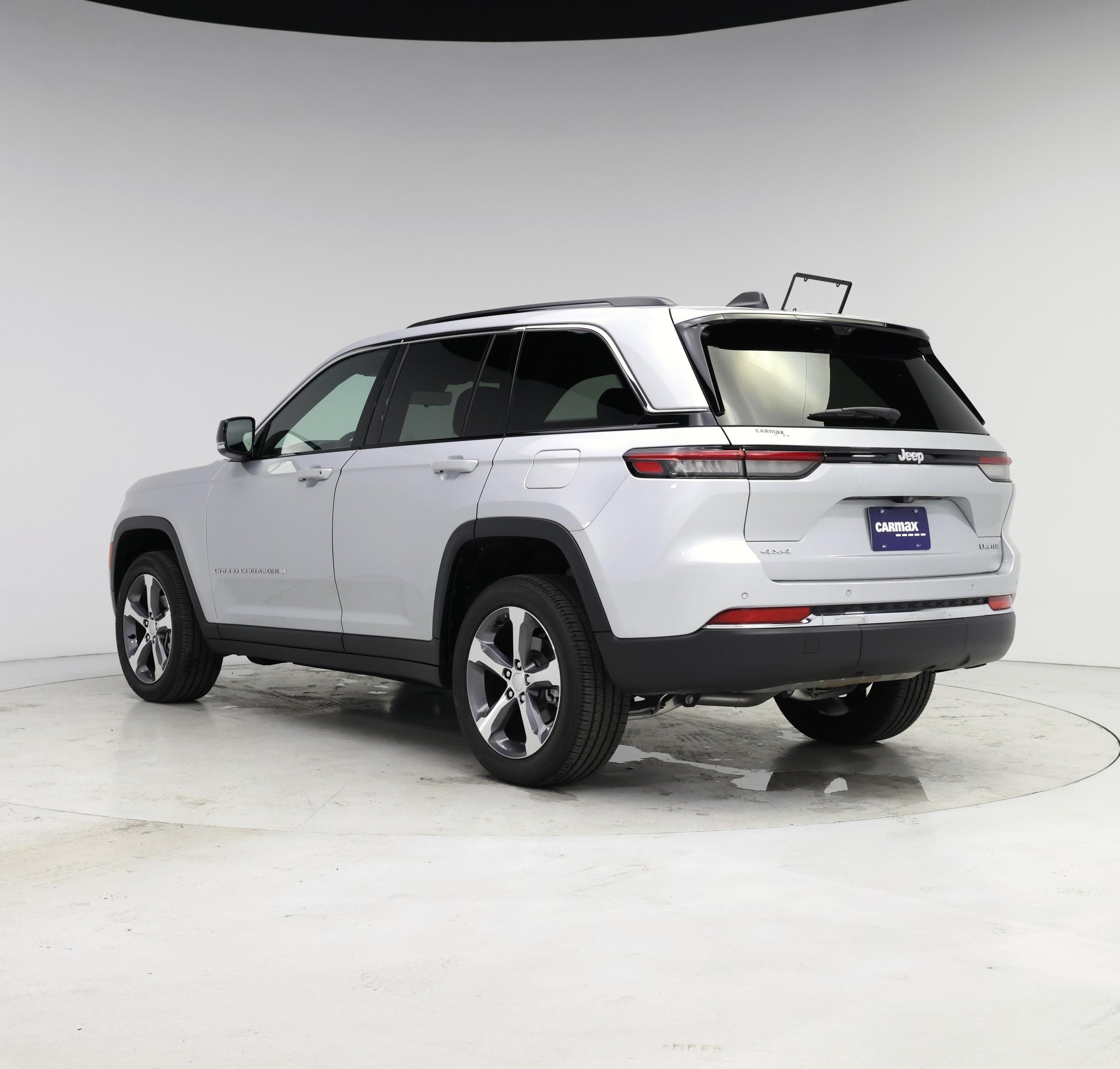 Thumbnail: 2024 Jeep Grand Cherokee - 2