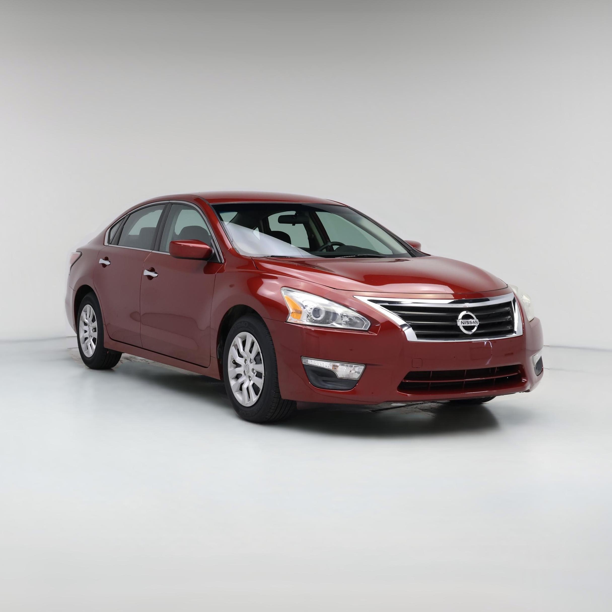 Thumbnail: 2015 Nissan Altima - 1