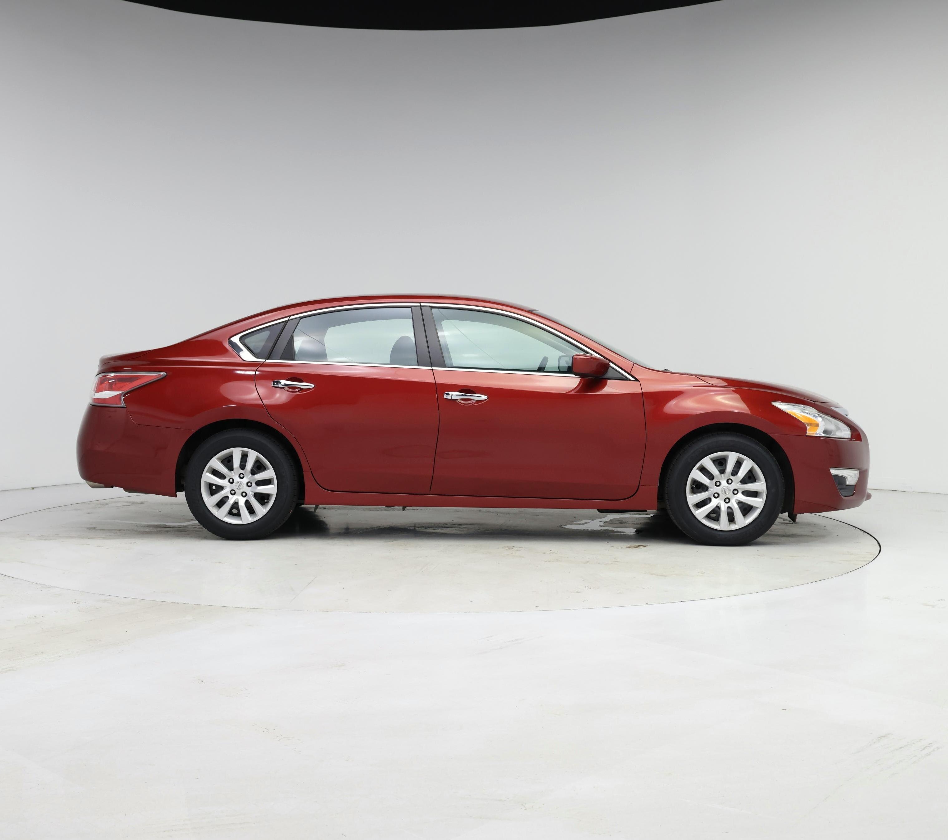 Thumbnail: 2015 Nissan Altima - 7