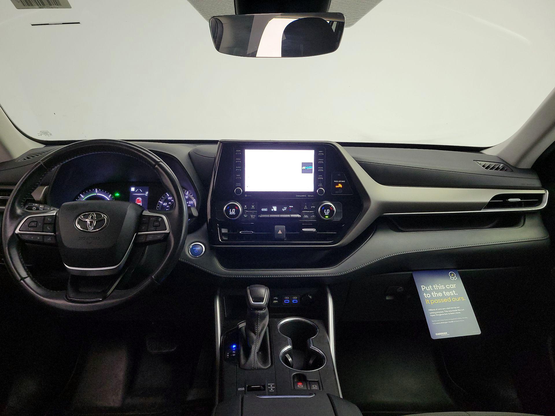 Thumbnail: 2022 Toyota Highlander - 9
