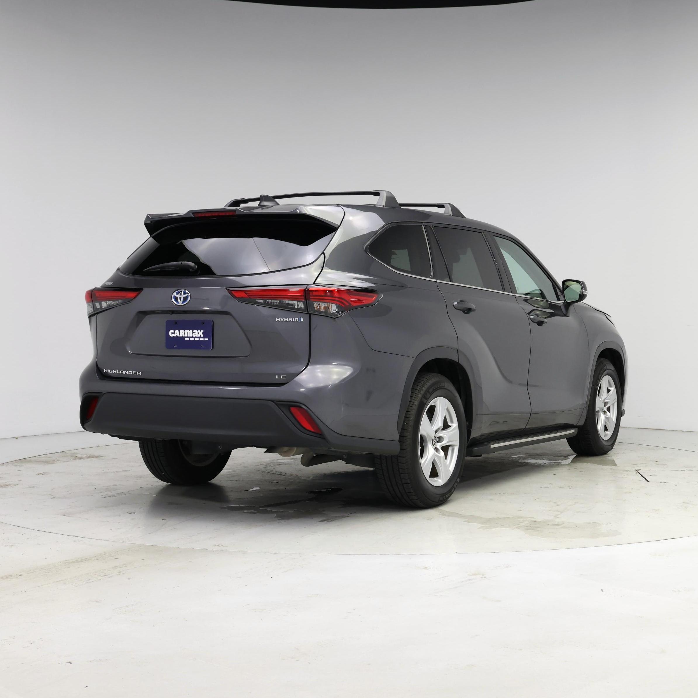 Thumbnail: 2022 Toyota Highlander - 8