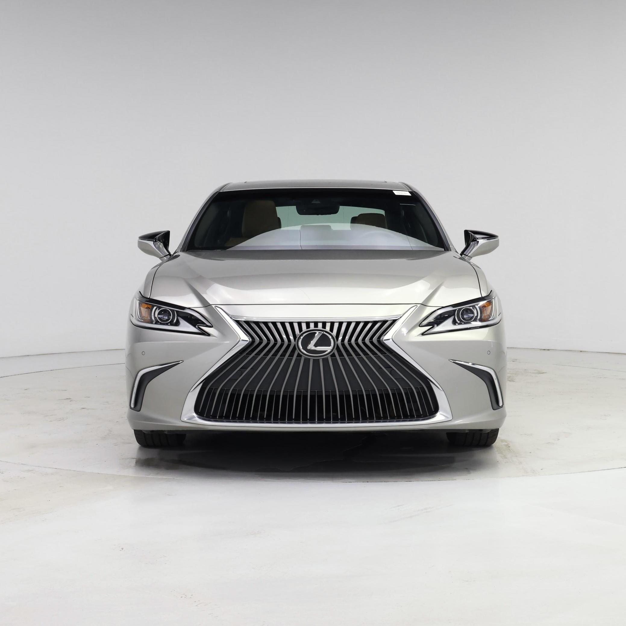 Thumbnail: 2021 Lexus ES - 5