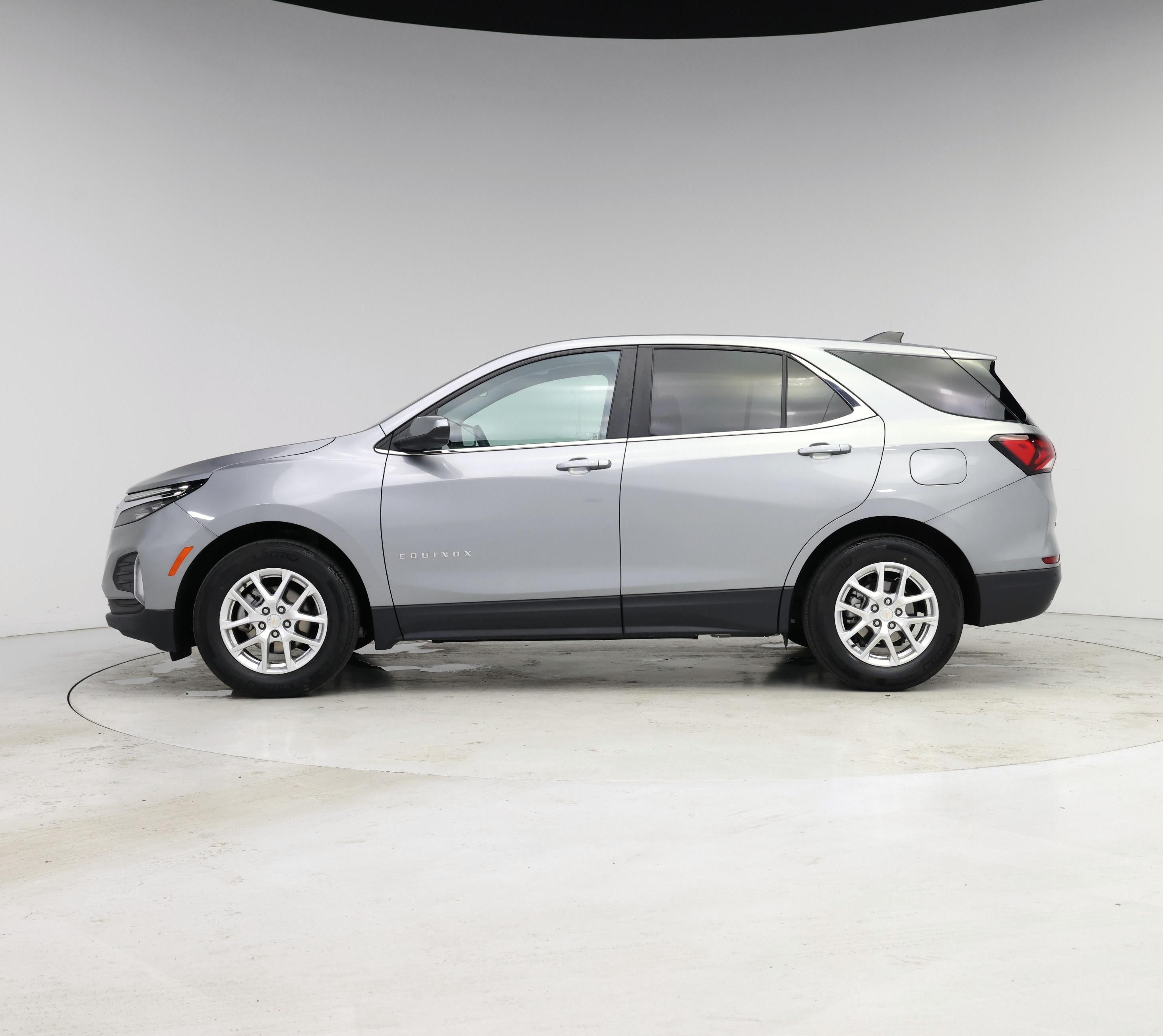 Thumbnail: 2024 Chevrolet Equinox - 3
