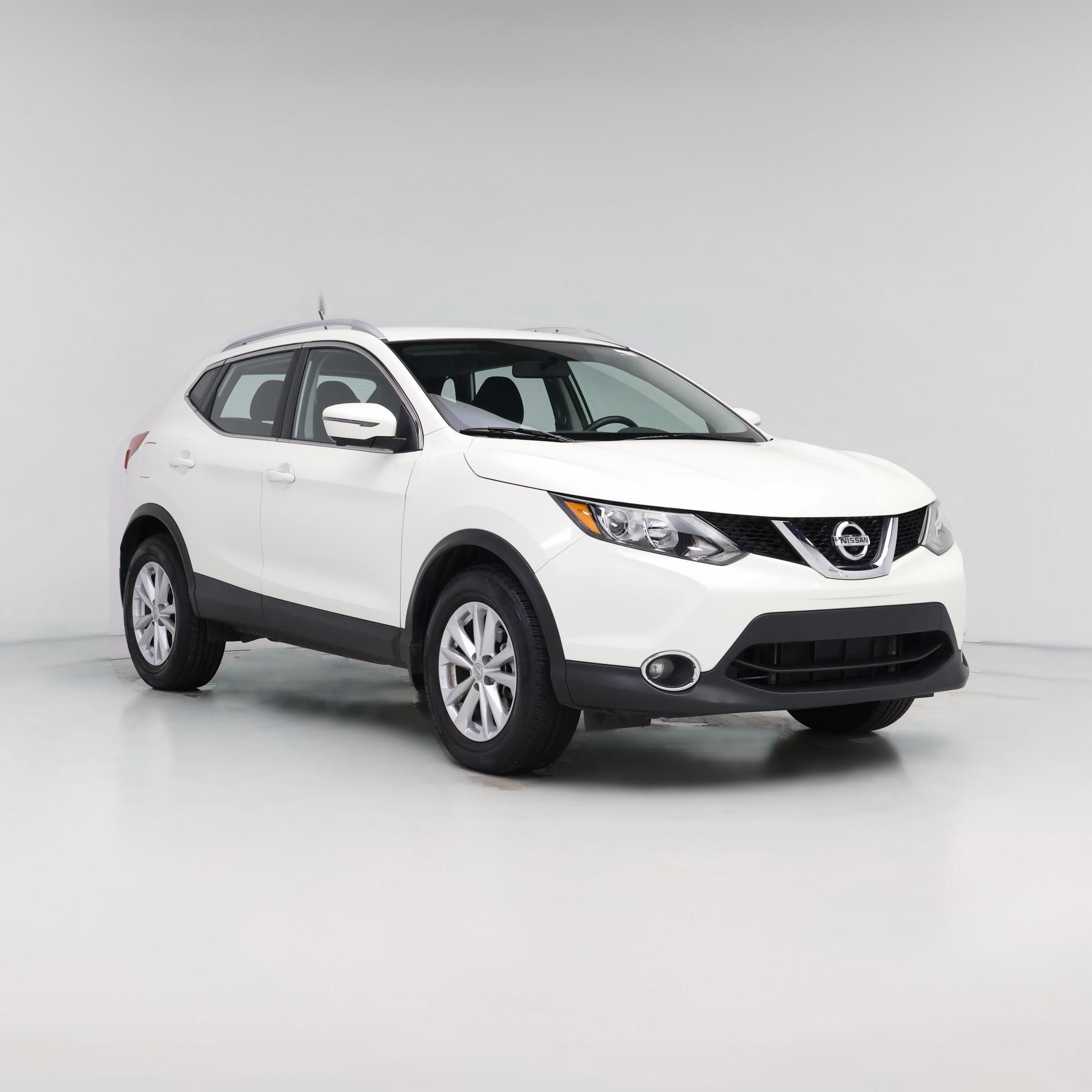 Thumbnail: 2017 Nissan Rogue Sport - 1