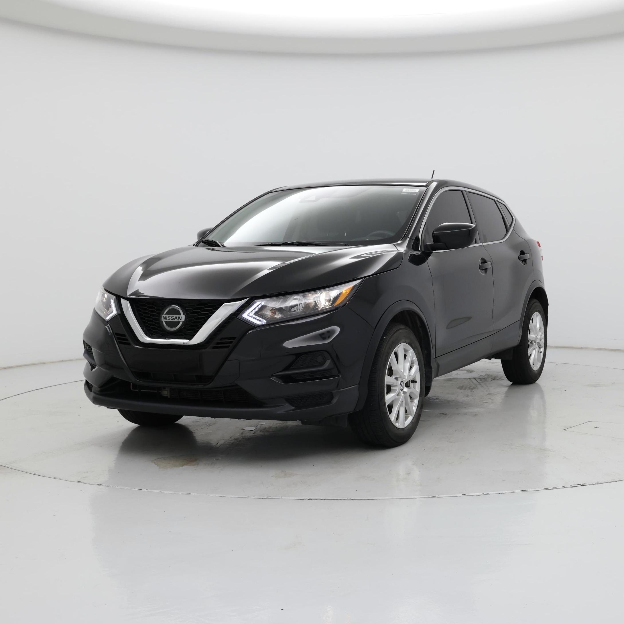 Thumbnail: 2021 Nissan Rogue Sport - 4