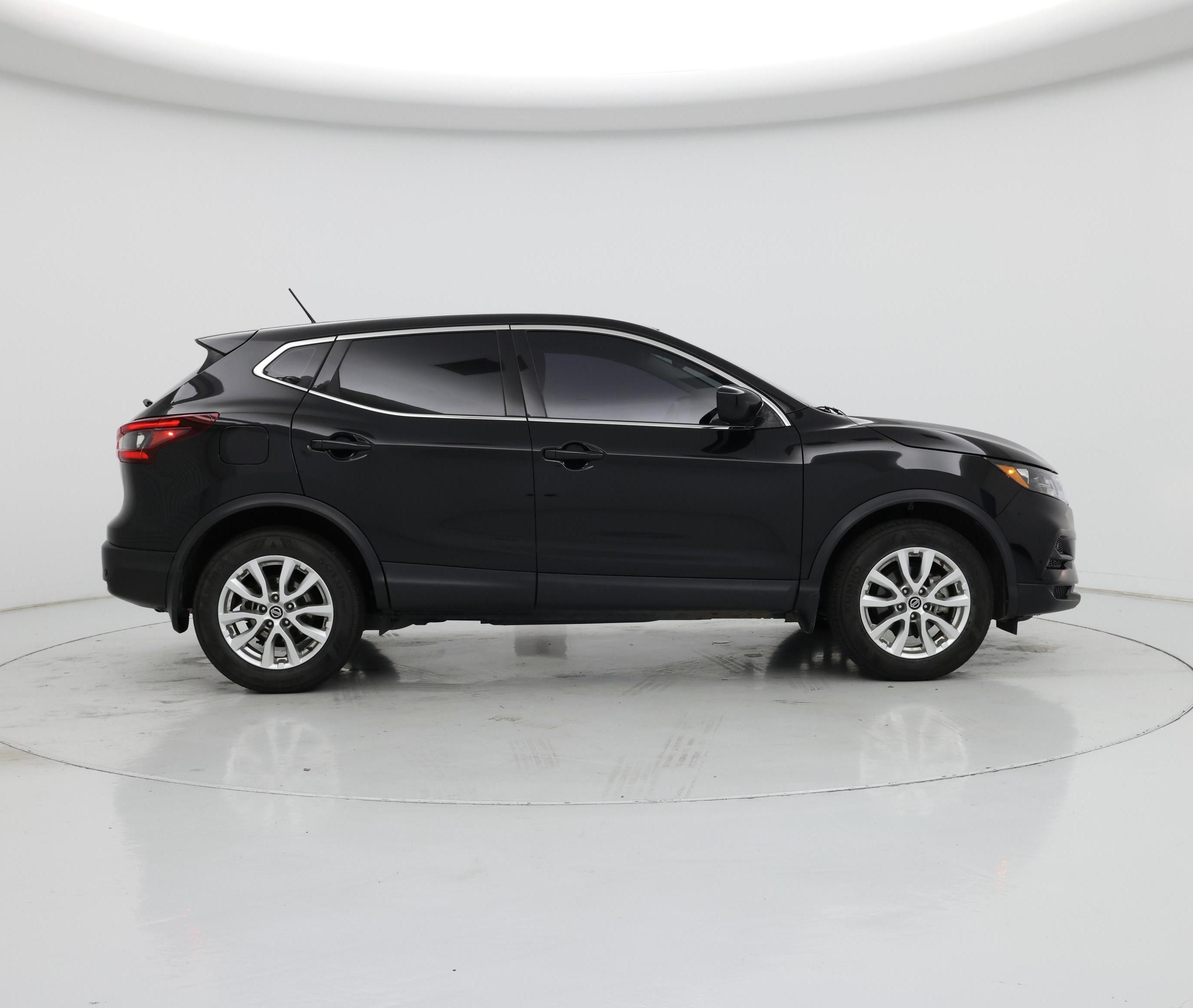 Thumbnail: 2021 Nissan Rogue Sport - 7