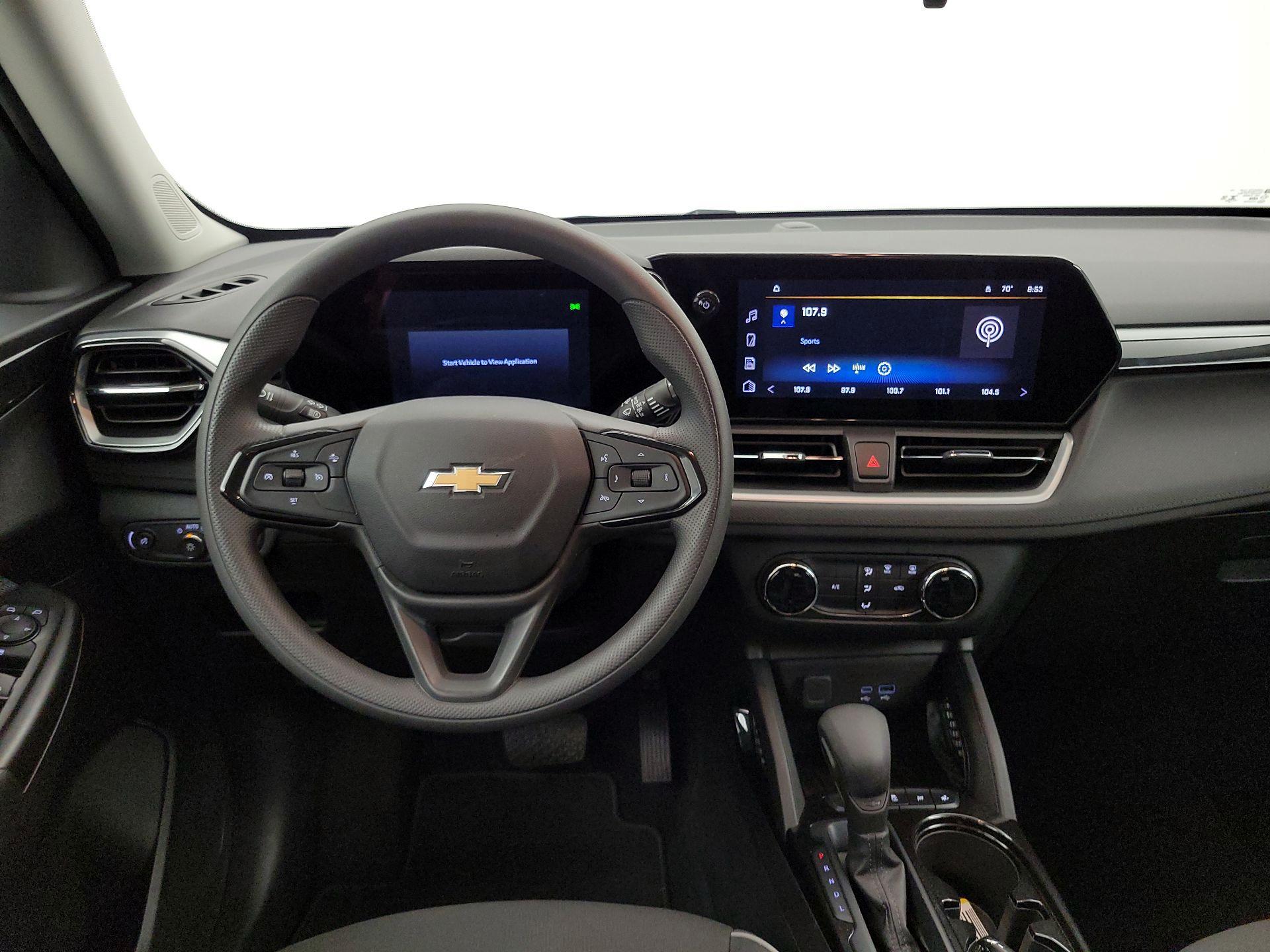 Thumbnail: 2024 Chevrolet TrailBlazer - 10
