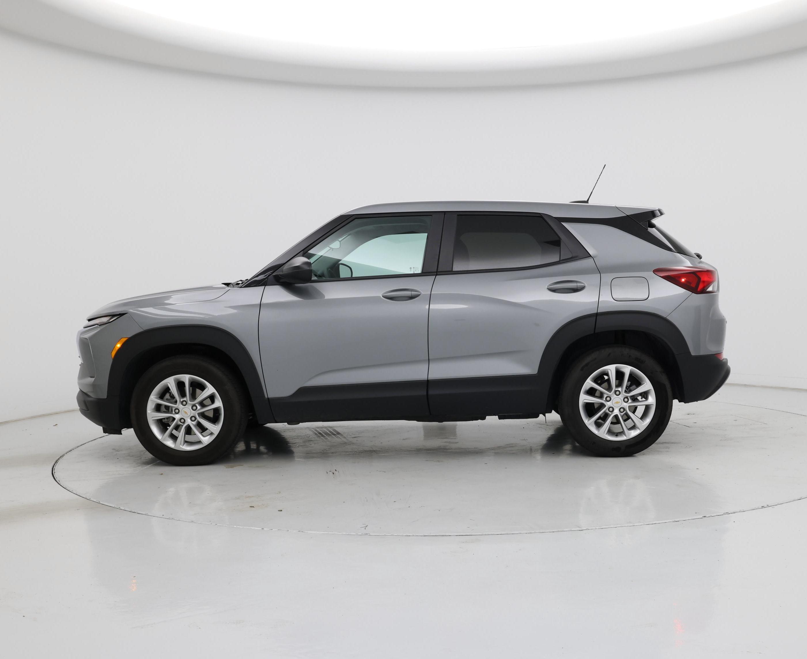 Thumbnail: 2024 Chevrolet TrailBlazer - 3