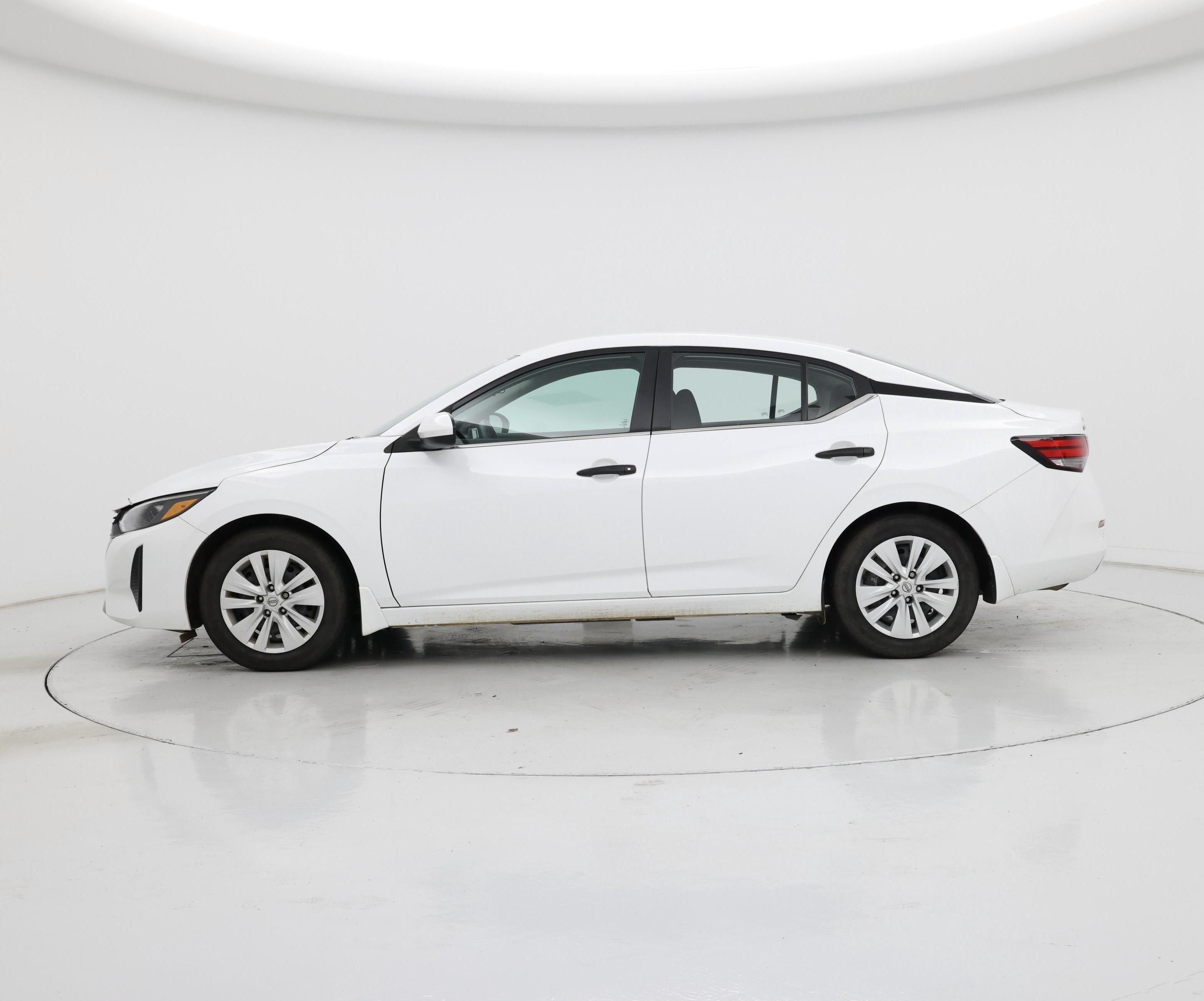 Thumbnail: 2025 Nissan Sentra - 3