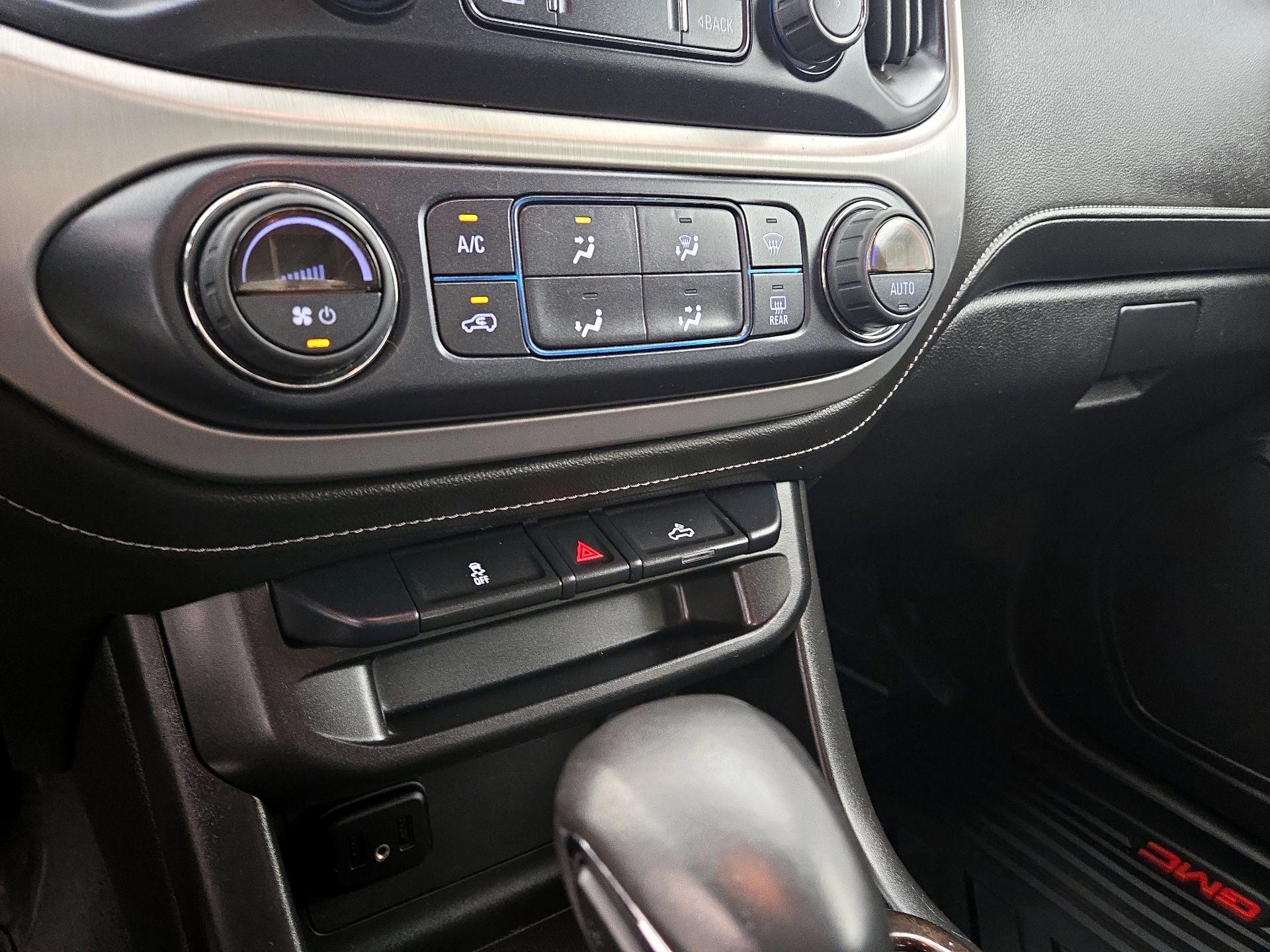 Thumbnail: 2022 GMC Canyon - 16