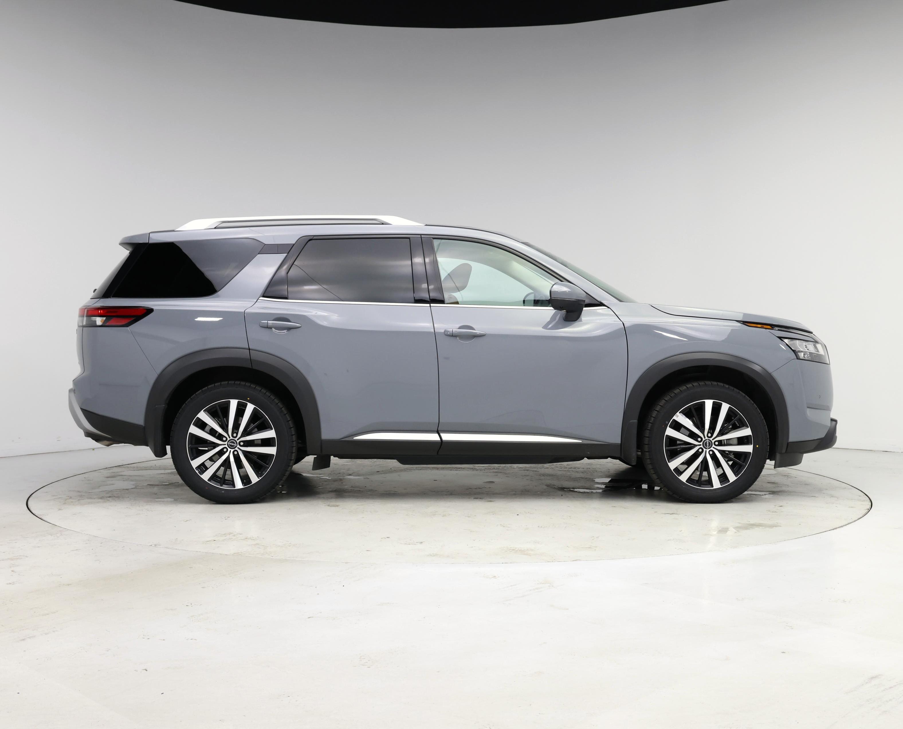Thumbnail: 2024 Nissan Pathfinder - 7