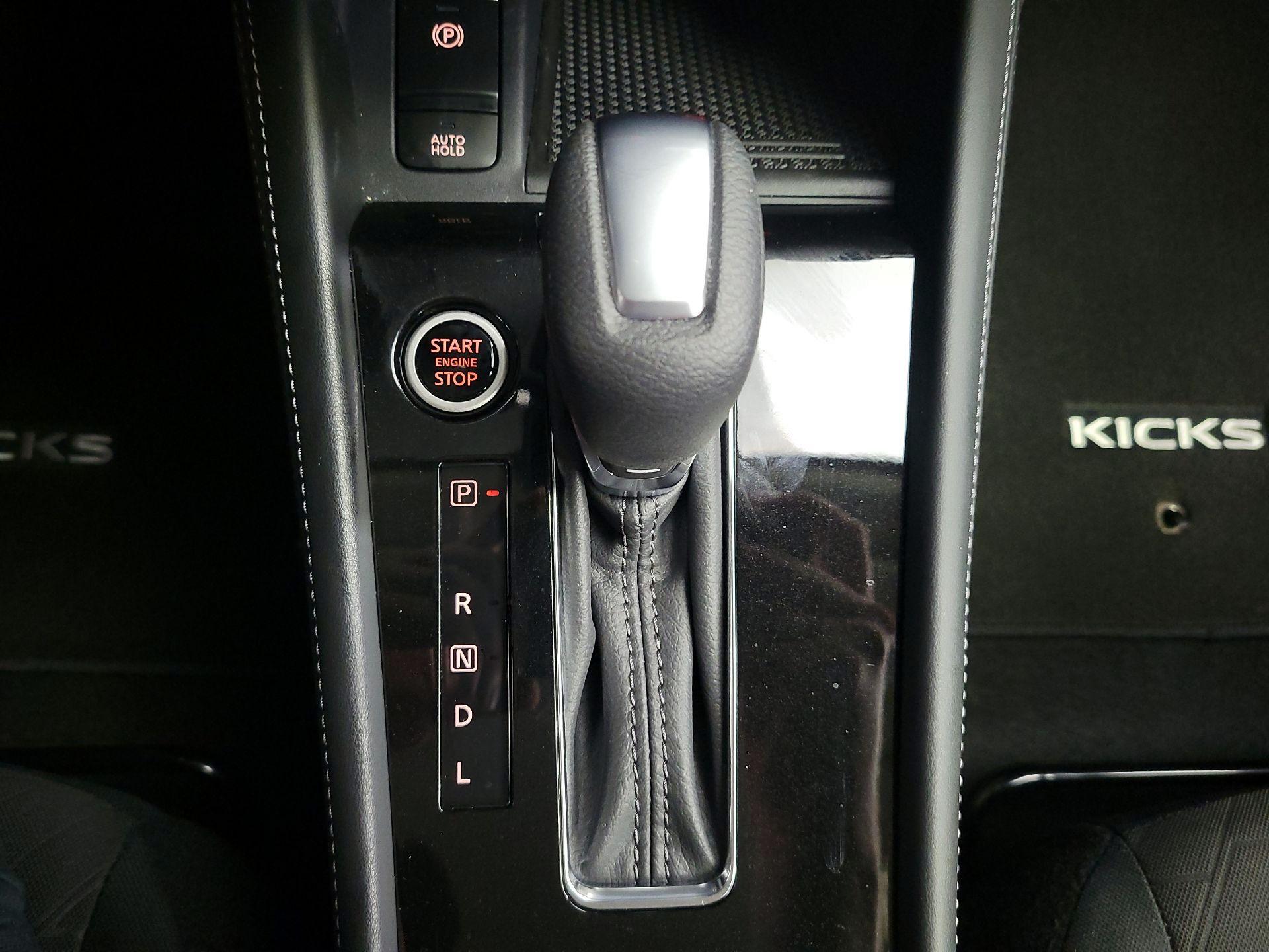 Thumbnail: 2024 Nissan Kicks - 16