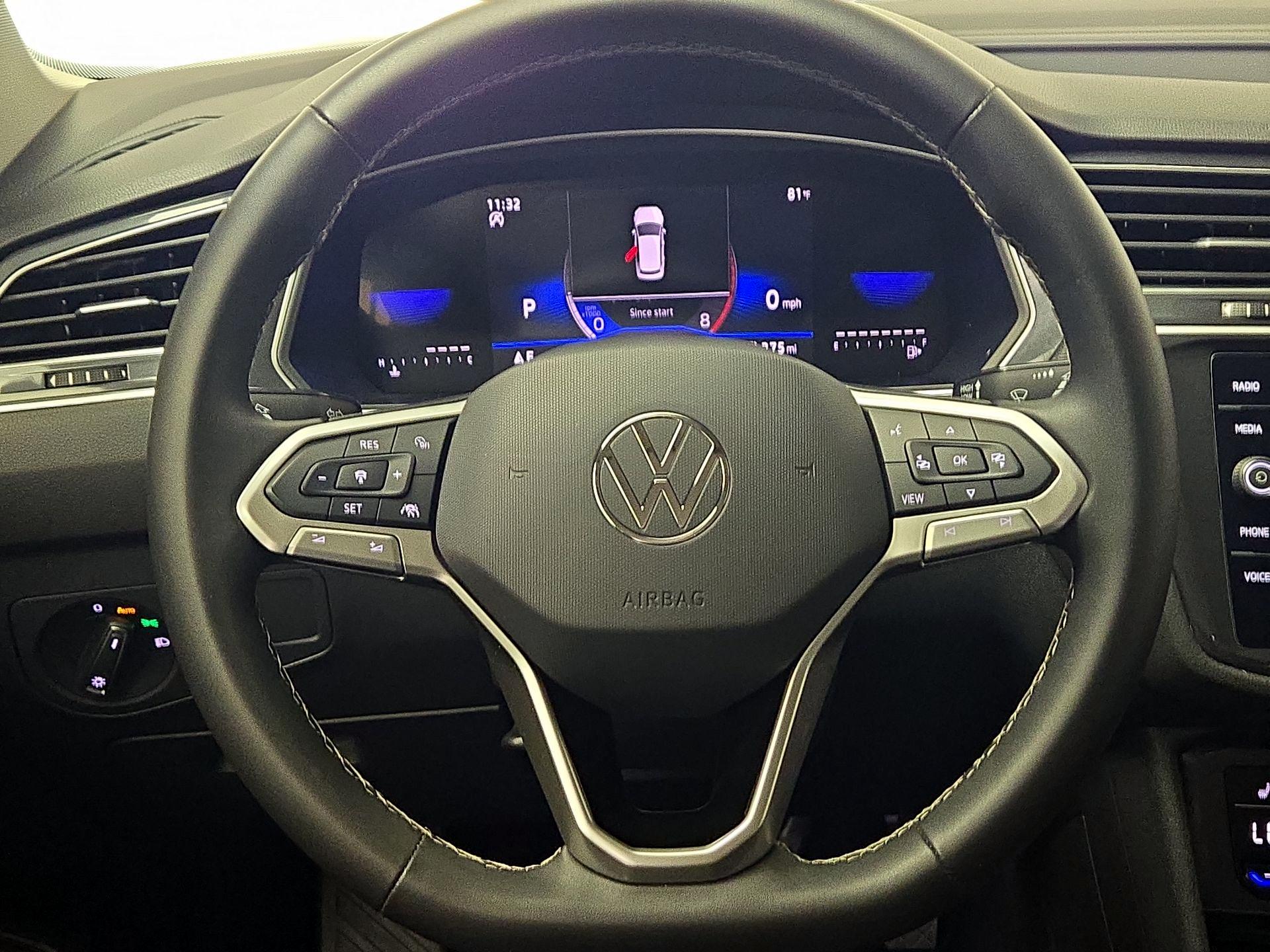 Thumbnail: 2024 Volkswagen Tiguan - 10