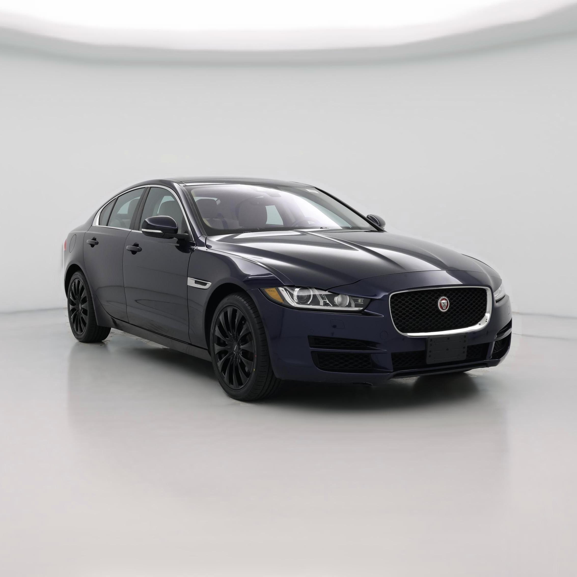 Thumbnail: 2019 Jaguar XE - 1