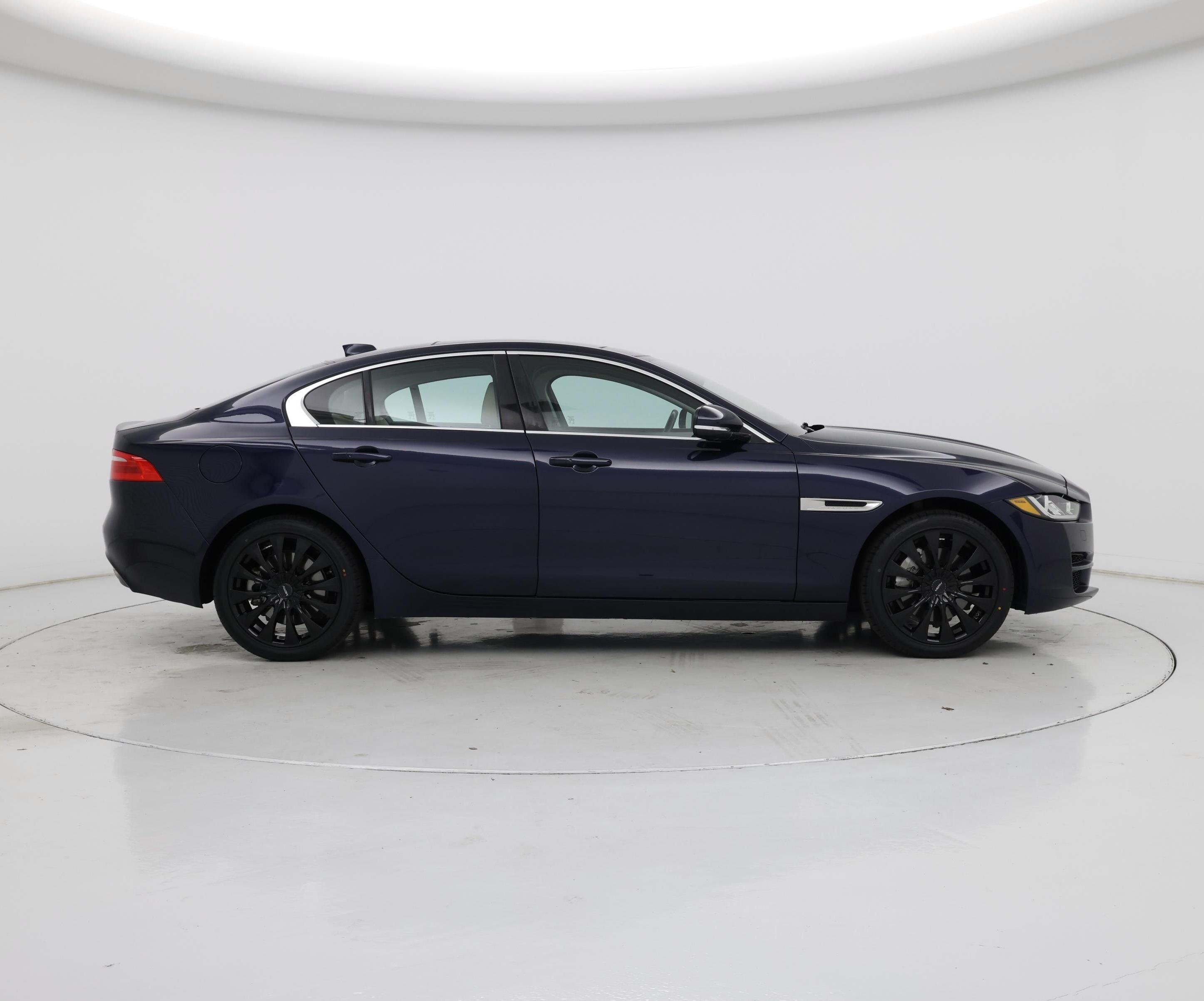 Thumbnail: 2019 Jaguar XE - 7