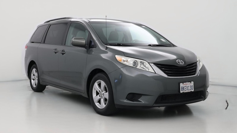 2013 Toyota Sienna LE Hero Image