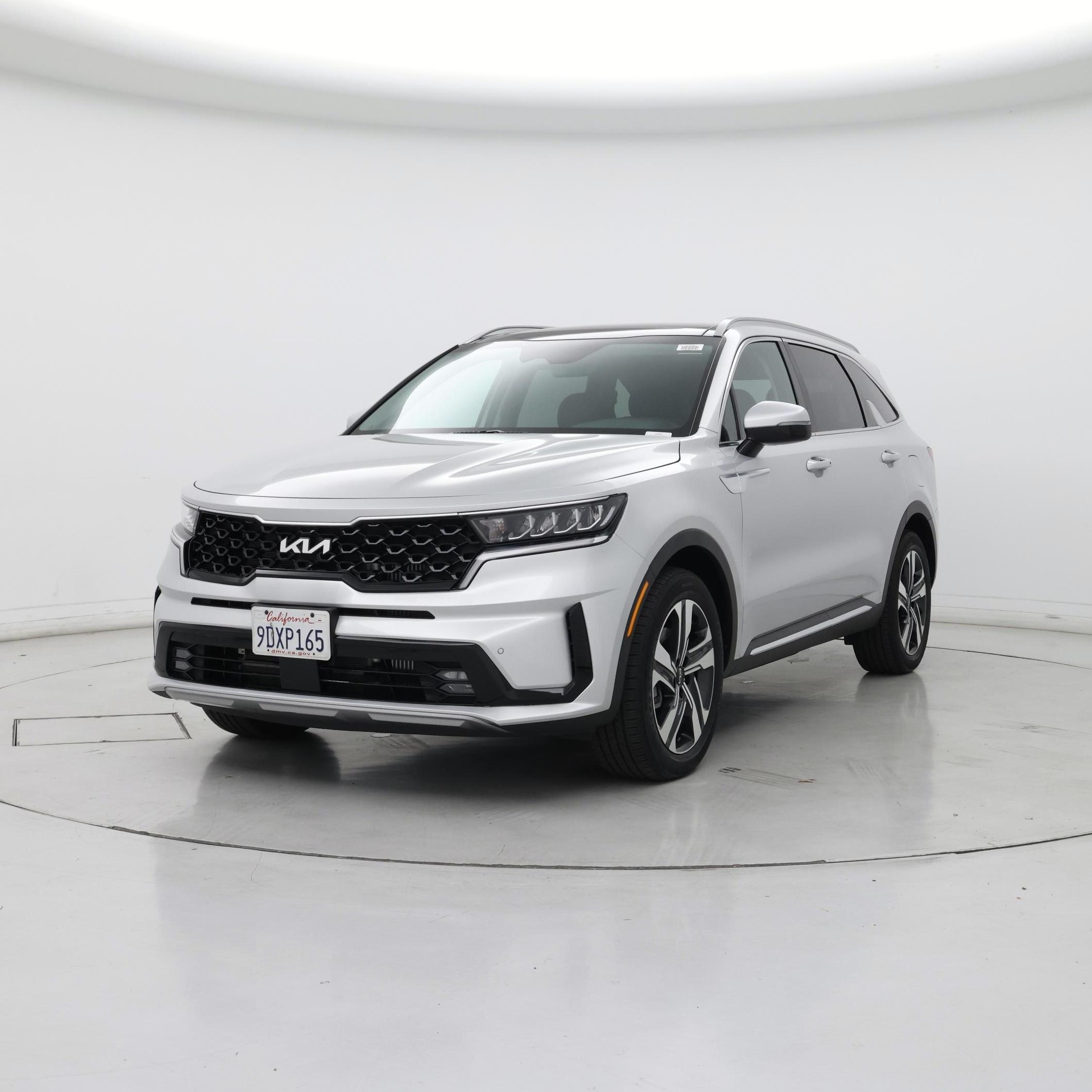 Thumbnail: 2023 Kia Sorento - 4