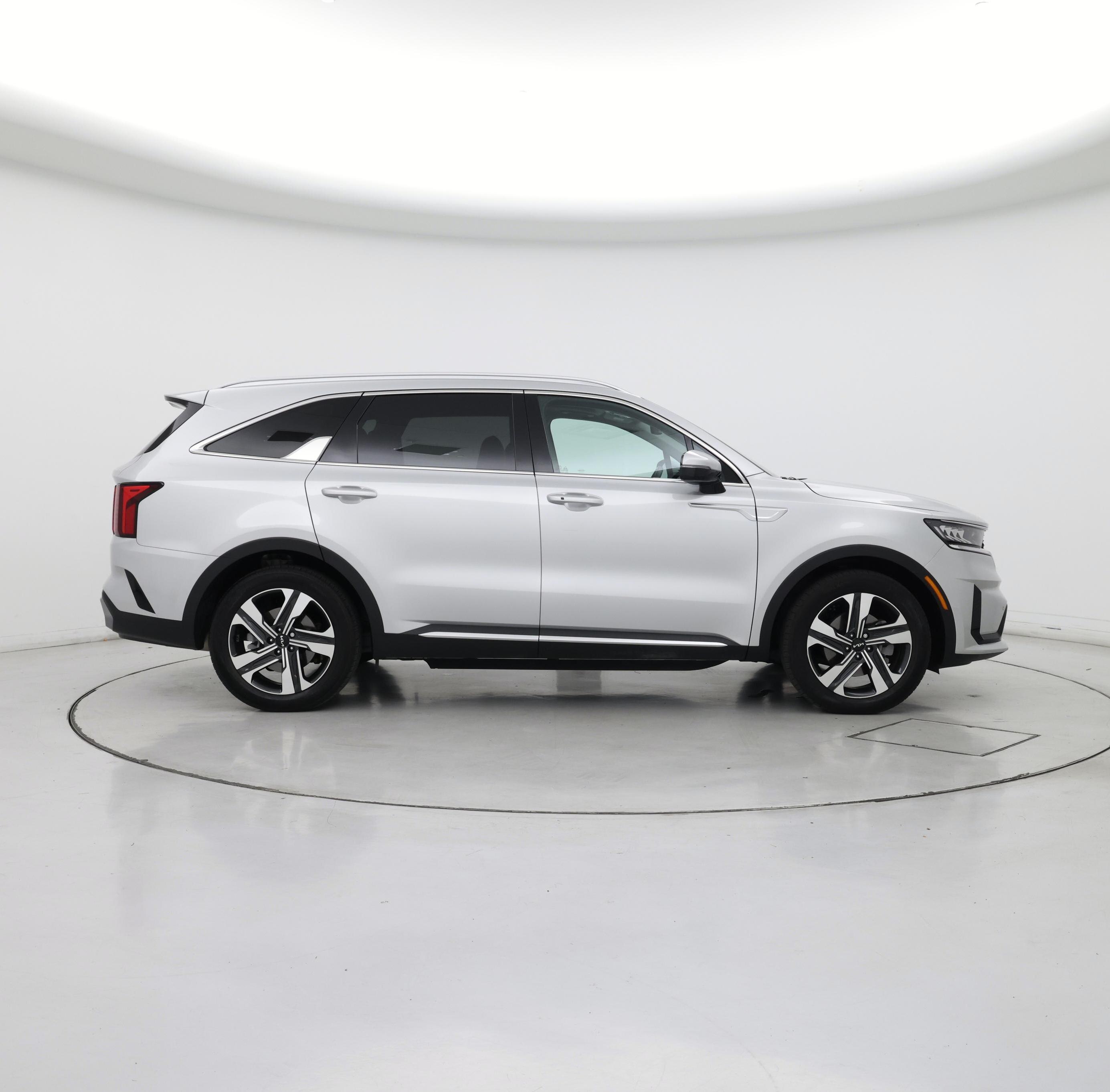 Thumbnail: 2023 Kia Sorento - 7