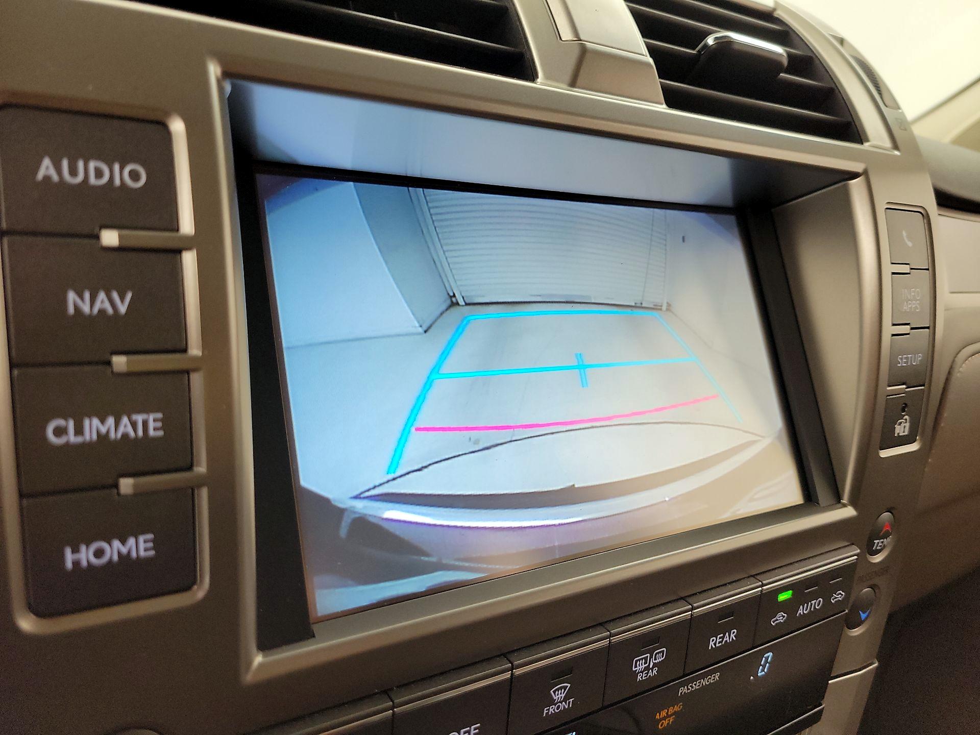 Thumbnail: 2019 Lexus GX - 15