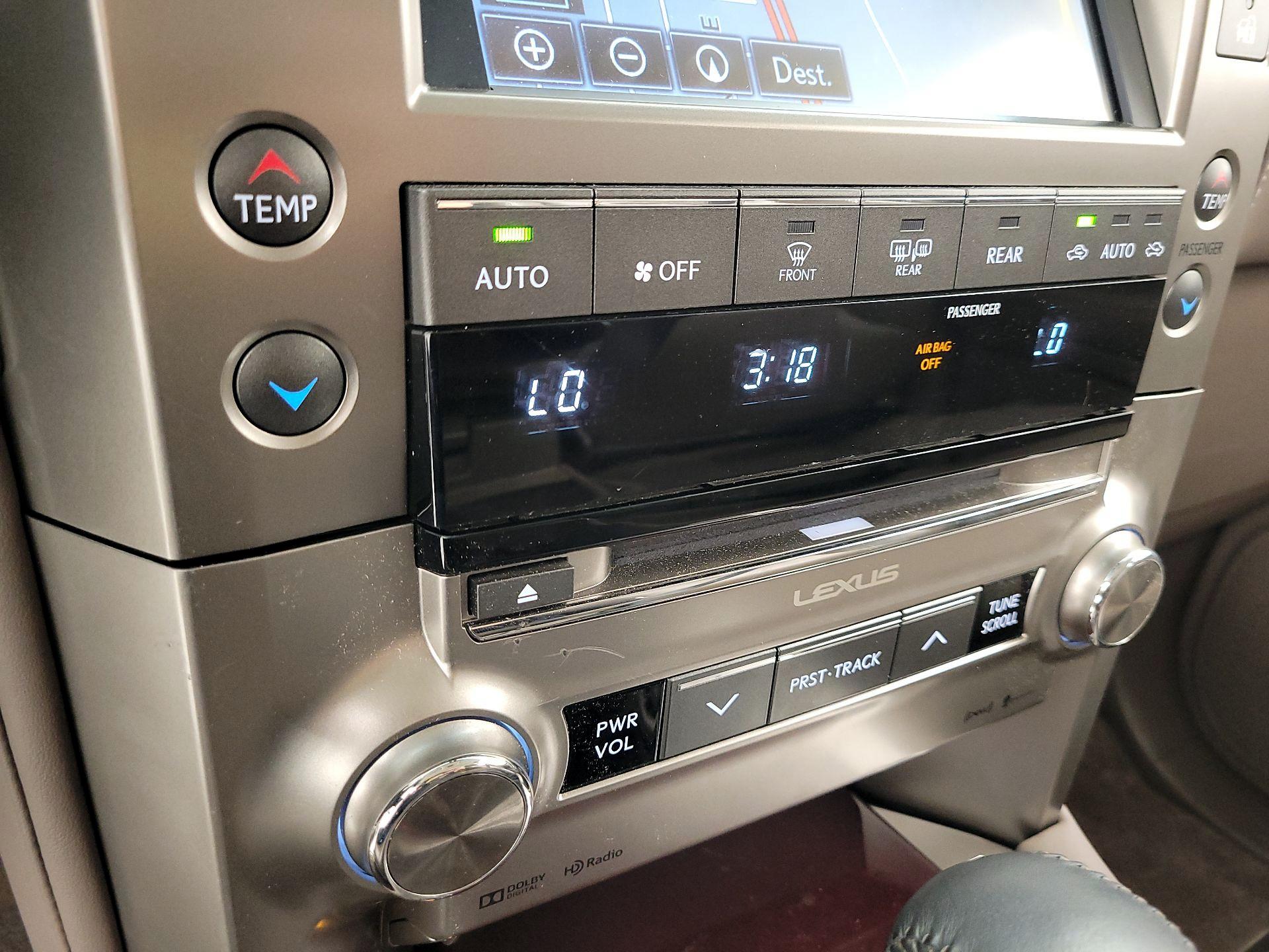 Thumbnail: 2019 Lexus GX - 17