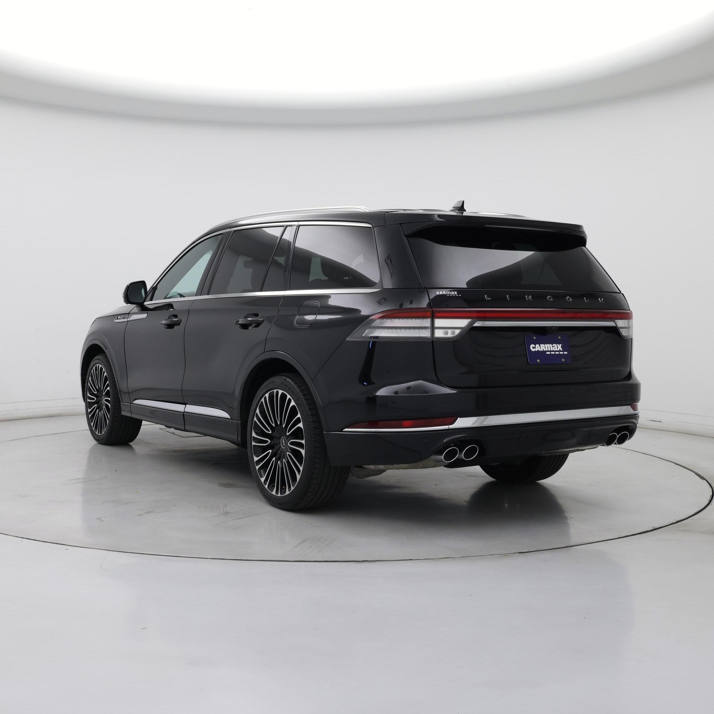 Thumbnail: 2023 Lincoln Aviator - 2