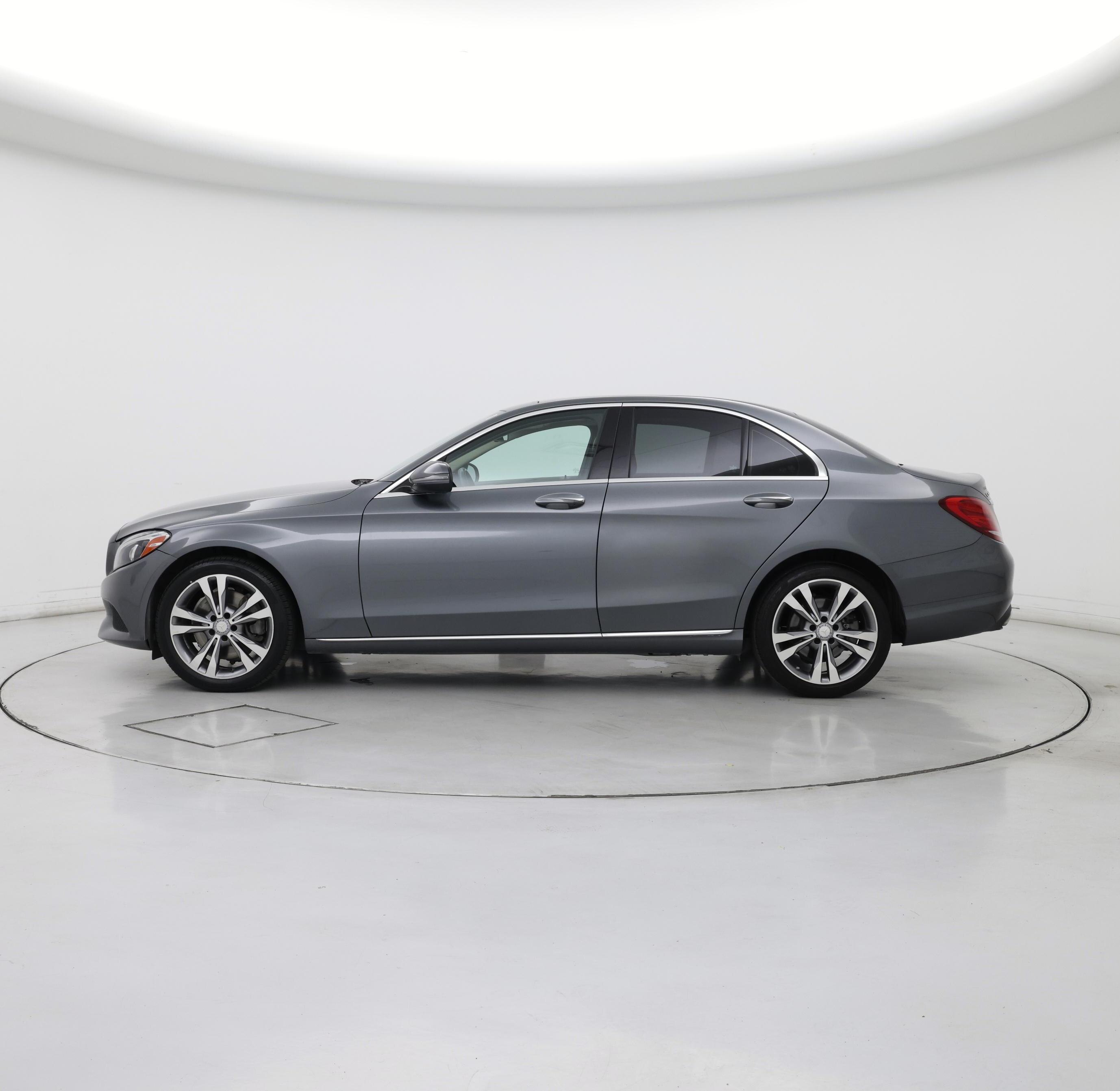 Thumbnail: 2017 Mercedes-Benz C-Class - 3