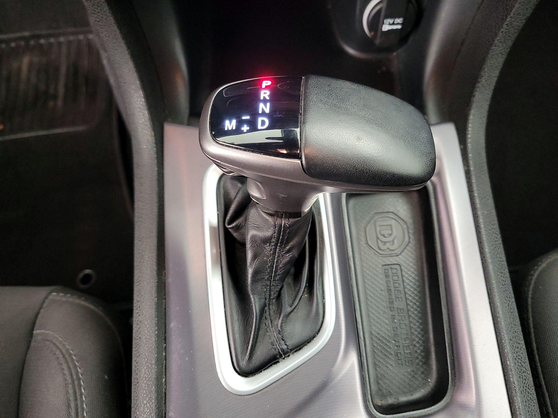 Thumbnail: 2019 Dodge Charger - 17